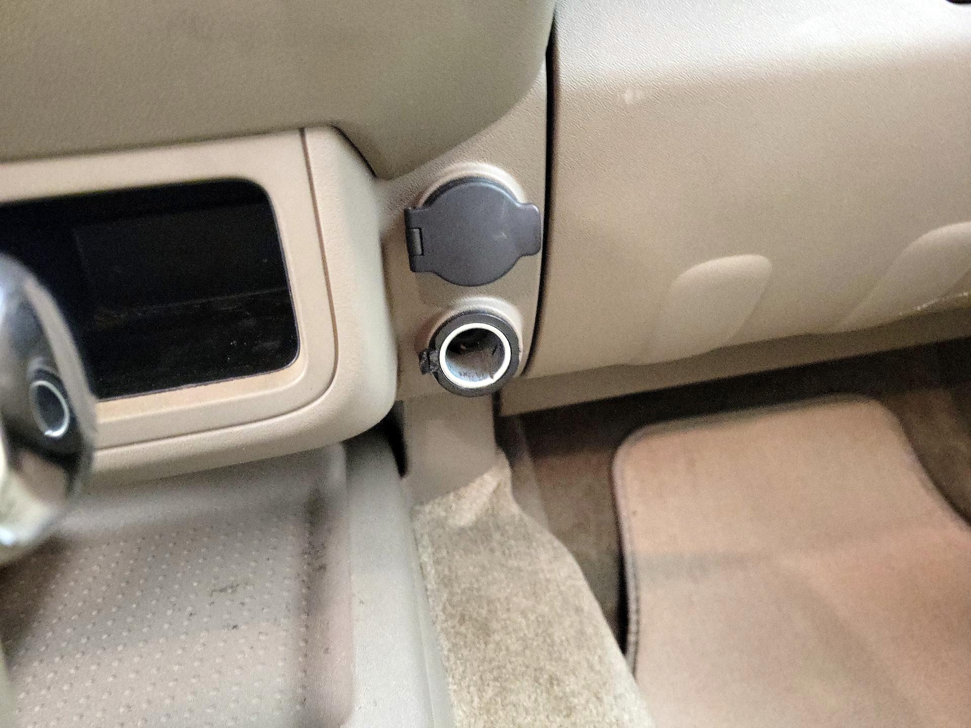 Thumbnail: 2015 Nissan Frontier - 17