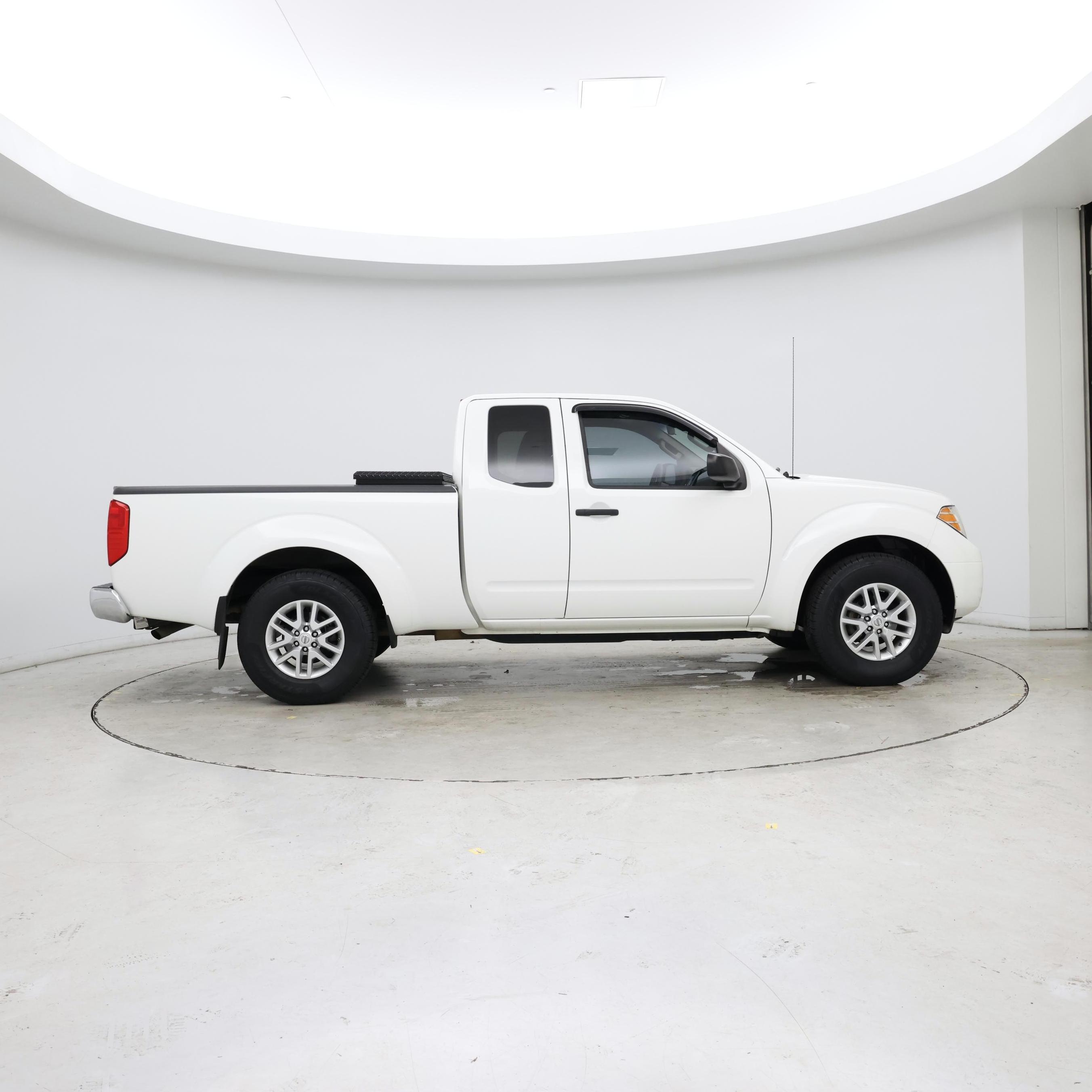 Thumbnail: 2015 Nissan Frontier - 7