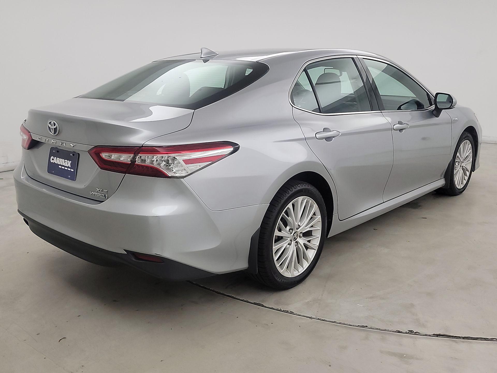 Thumbnail: 2020 Toyota Camry - 5