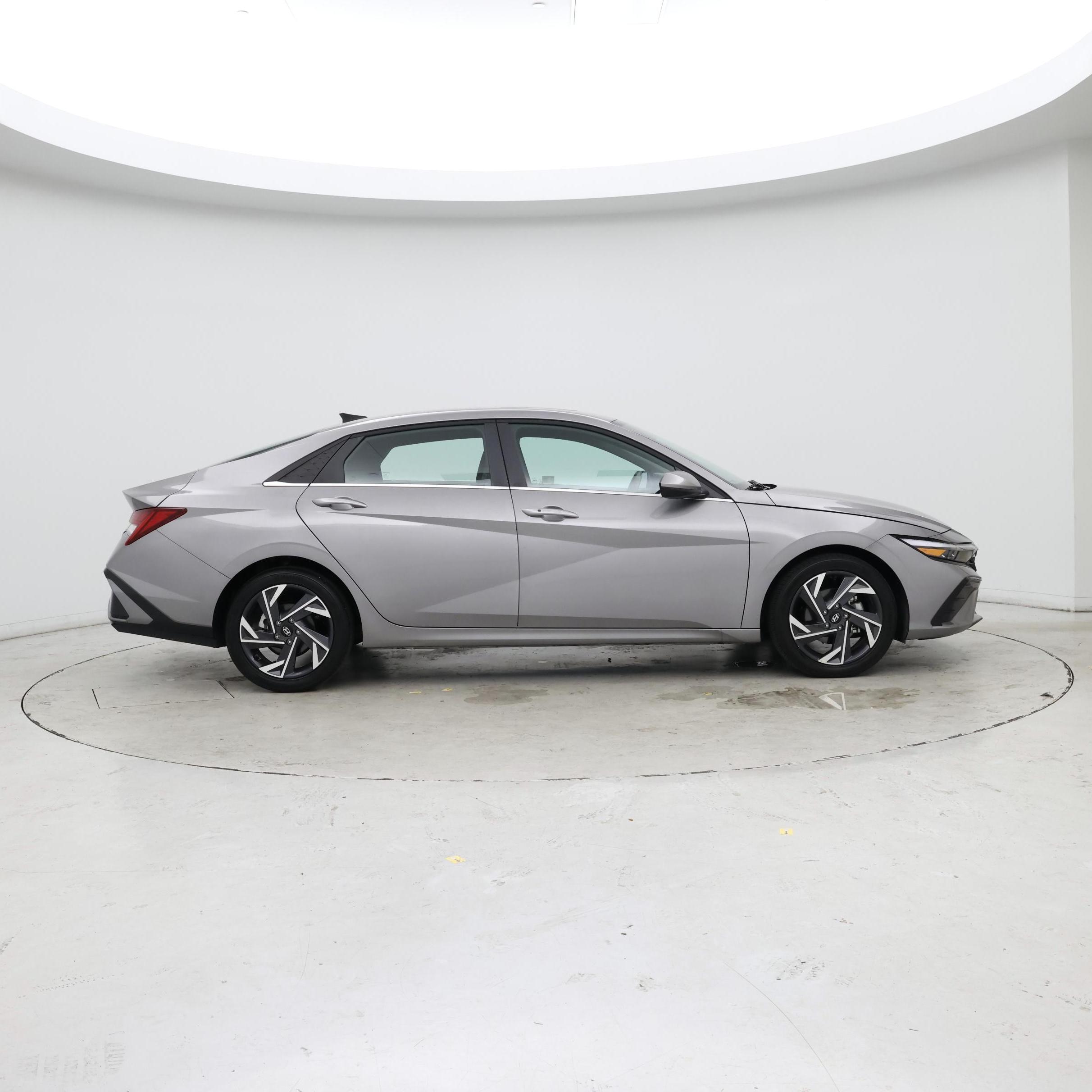Thumbnail: 2025 Hyundai Elantra - 7