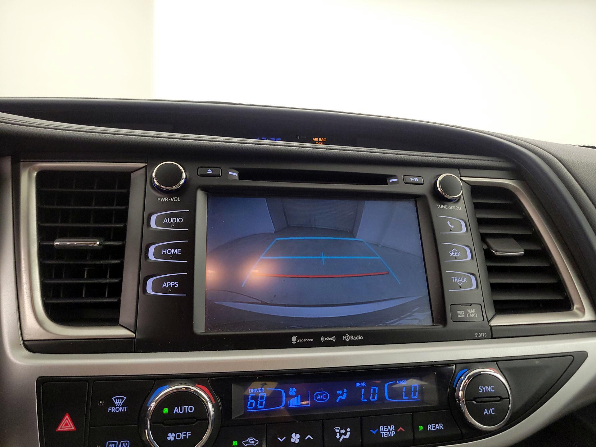 Thumbnail: 2017 Toyota Highlander - 12