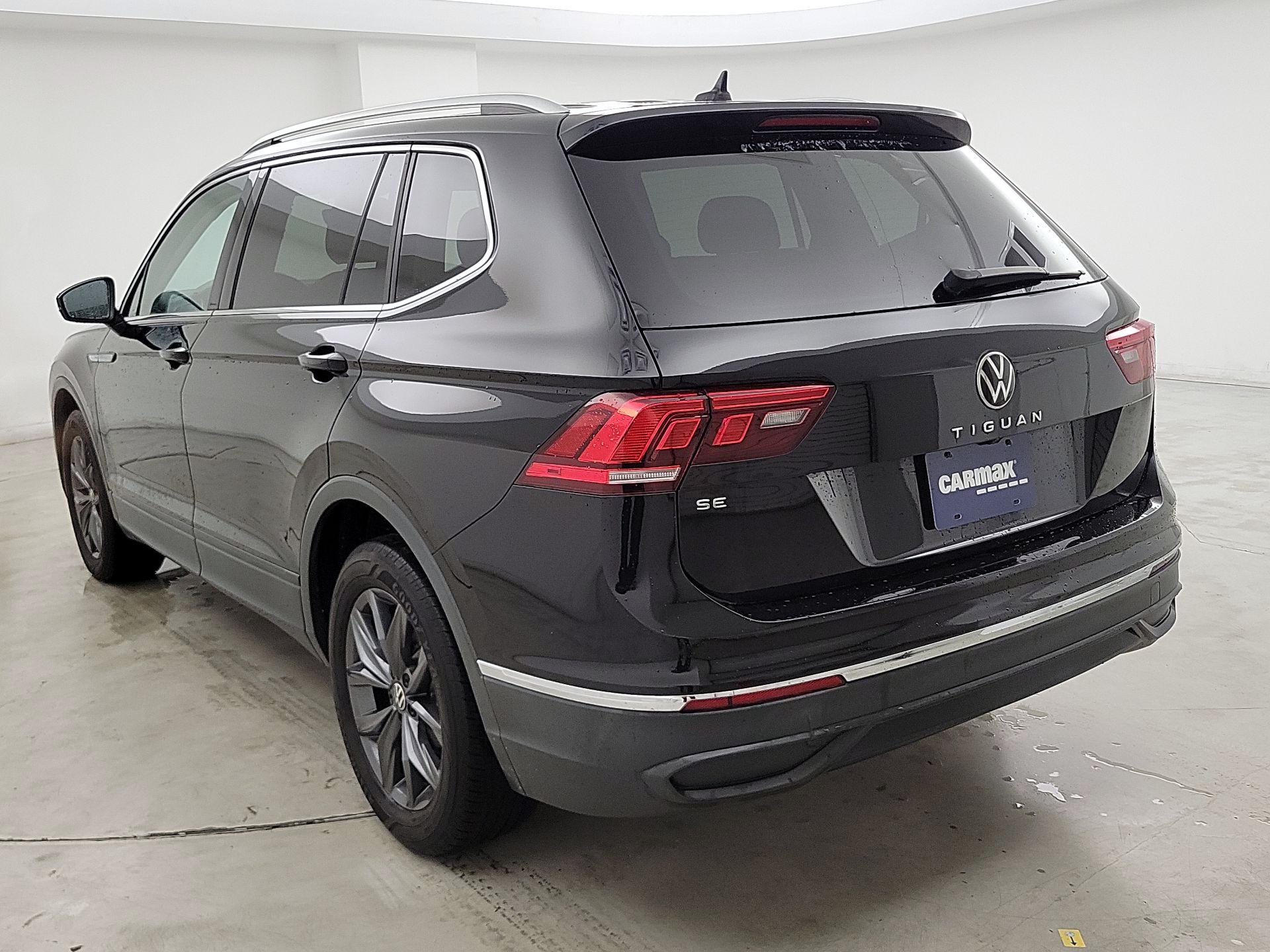Thumbnail: 2022 Volkswagen Tiguan - 7