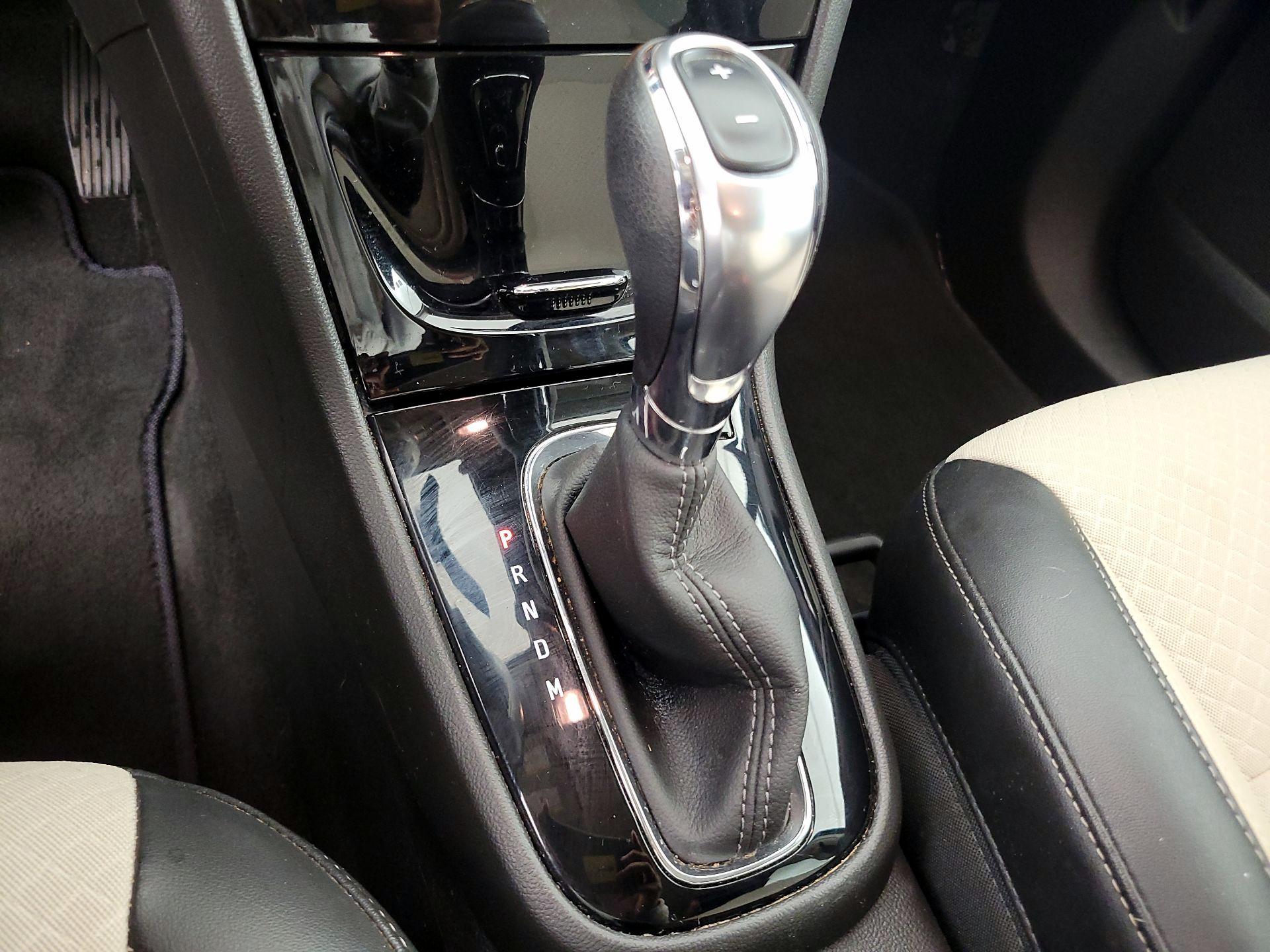 Thumbnail: 2021 Buick Encore - 15