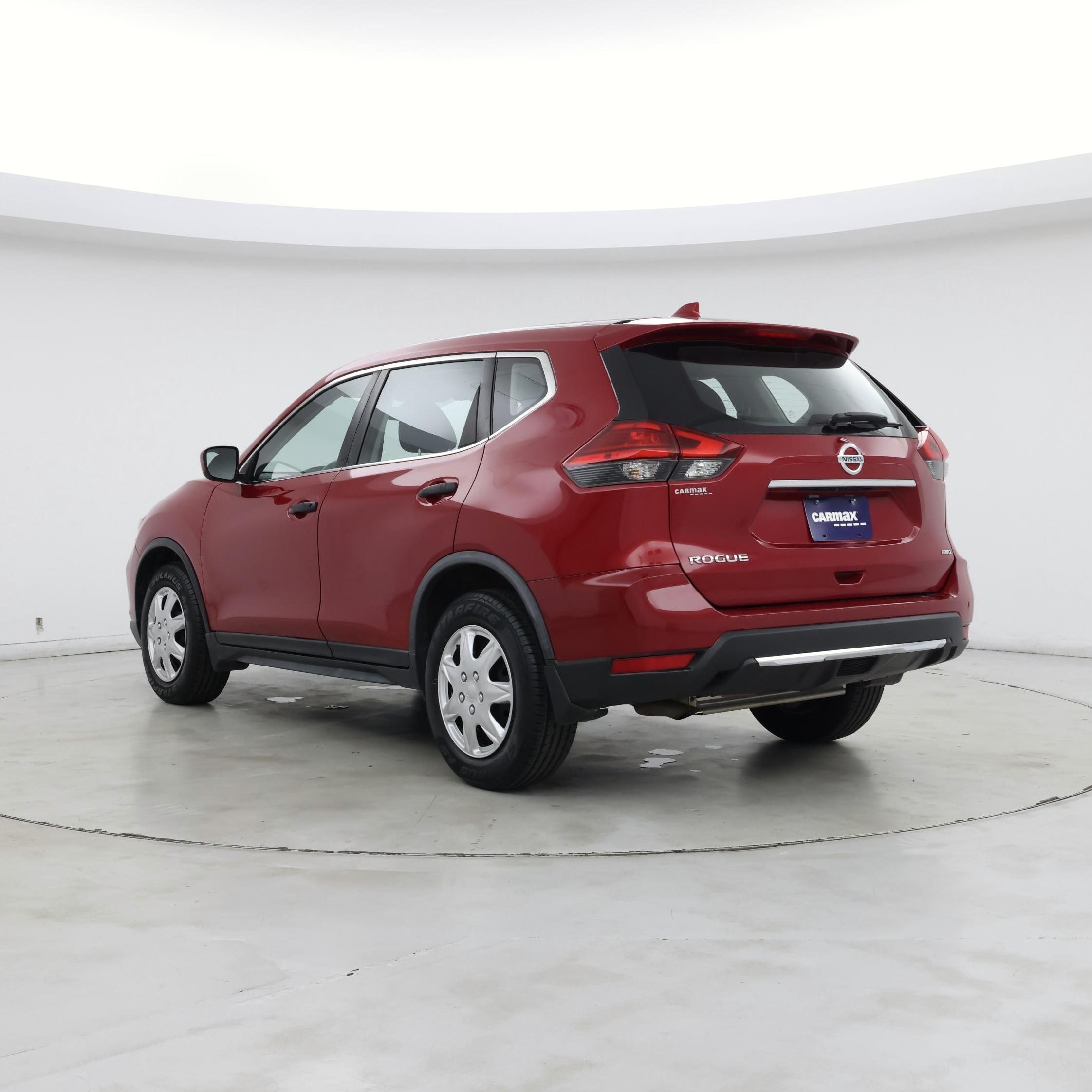 Thumbnail: 2017 Nissan Rogue - 2