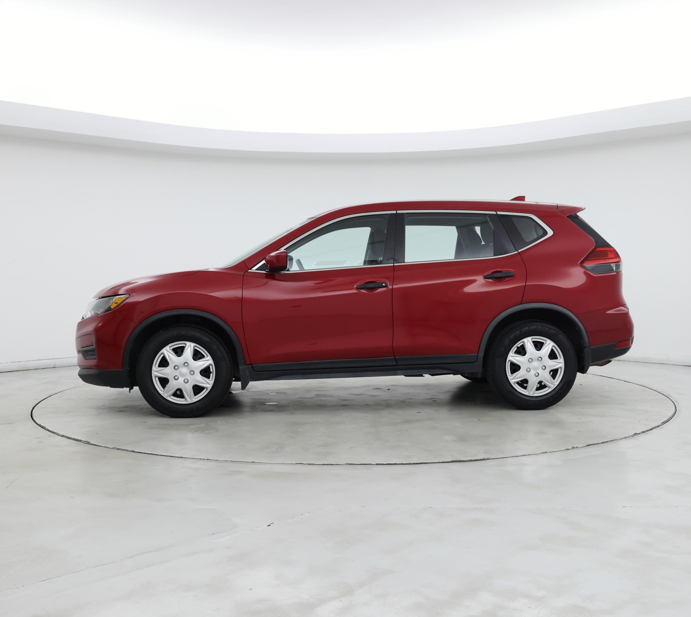 Thumbnail: 2017 Nissan Rogue - 3