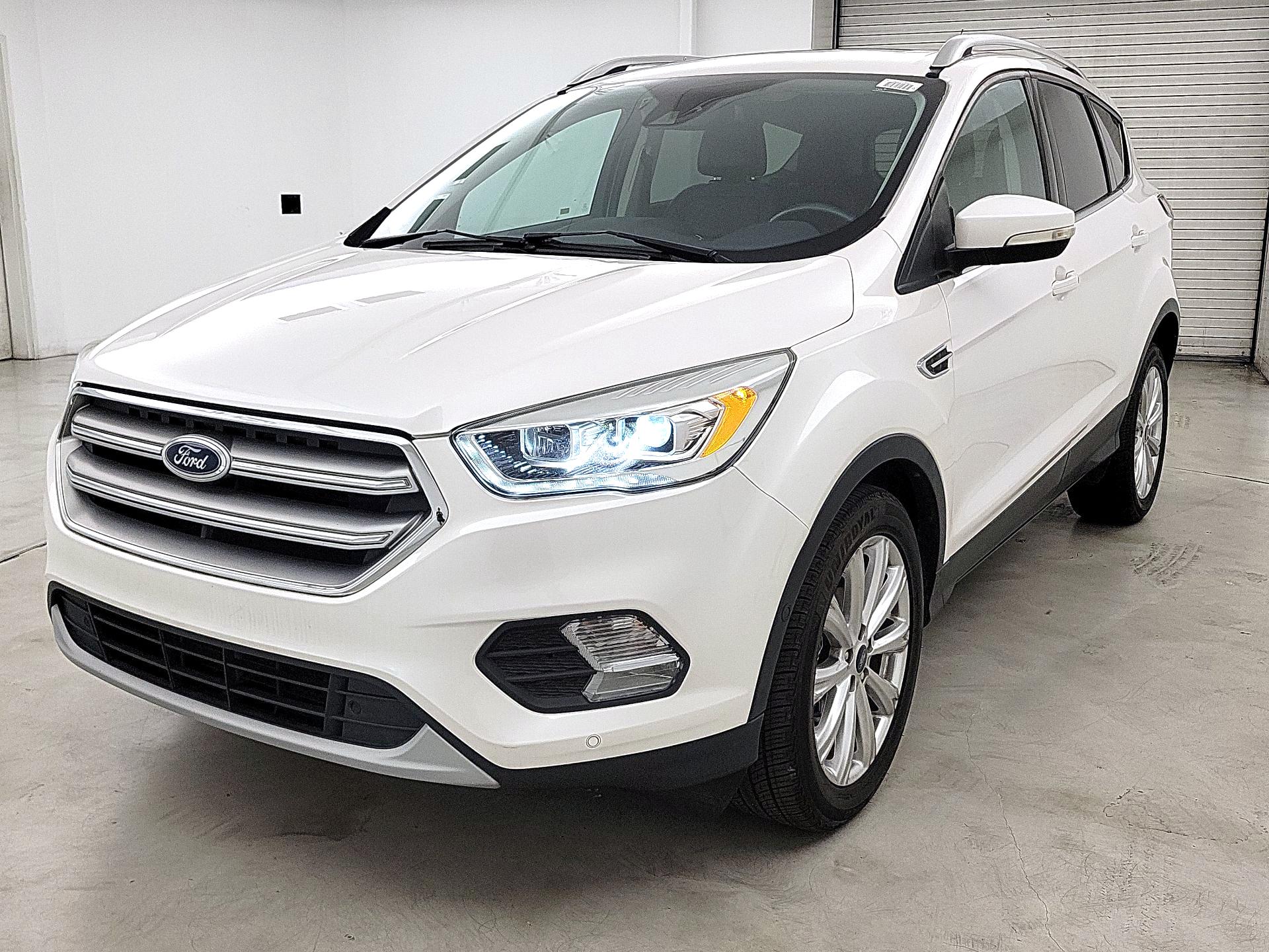 Thumbnail: 2017 Ford Escape - 1