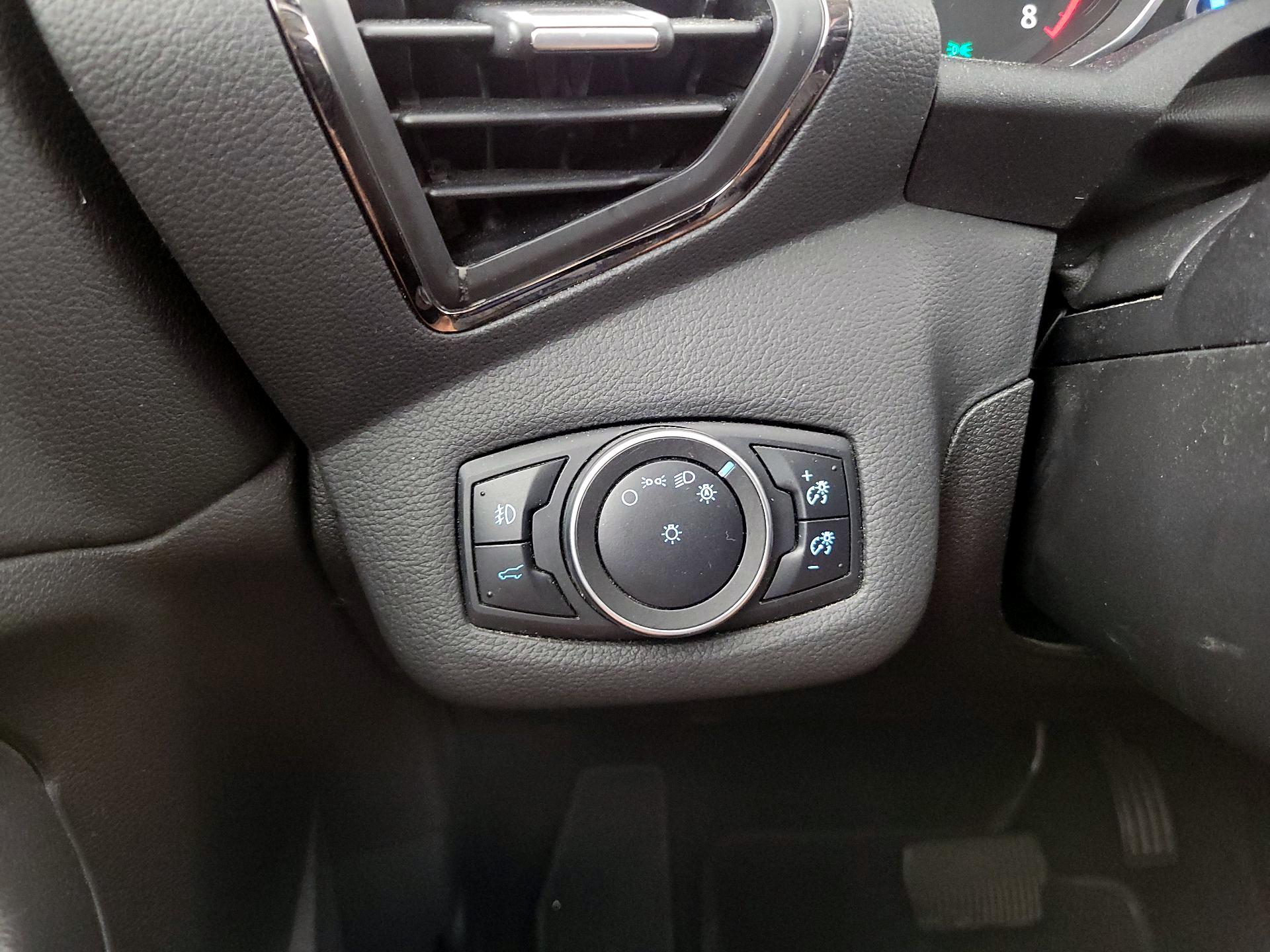 Thumbnail: 2017 Ford Escape - 11