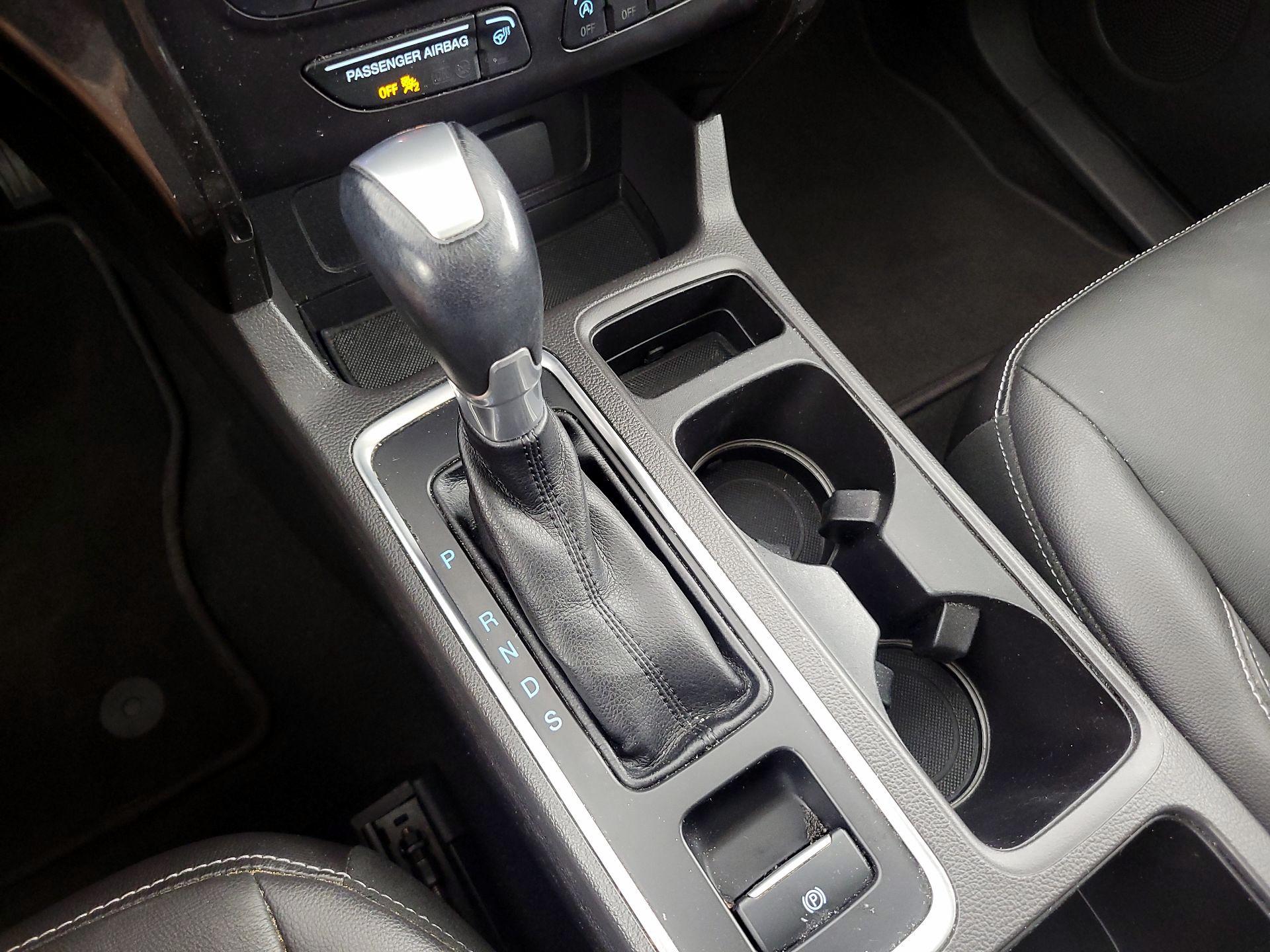 Thumbnail: 2017 Ford Escape - 16