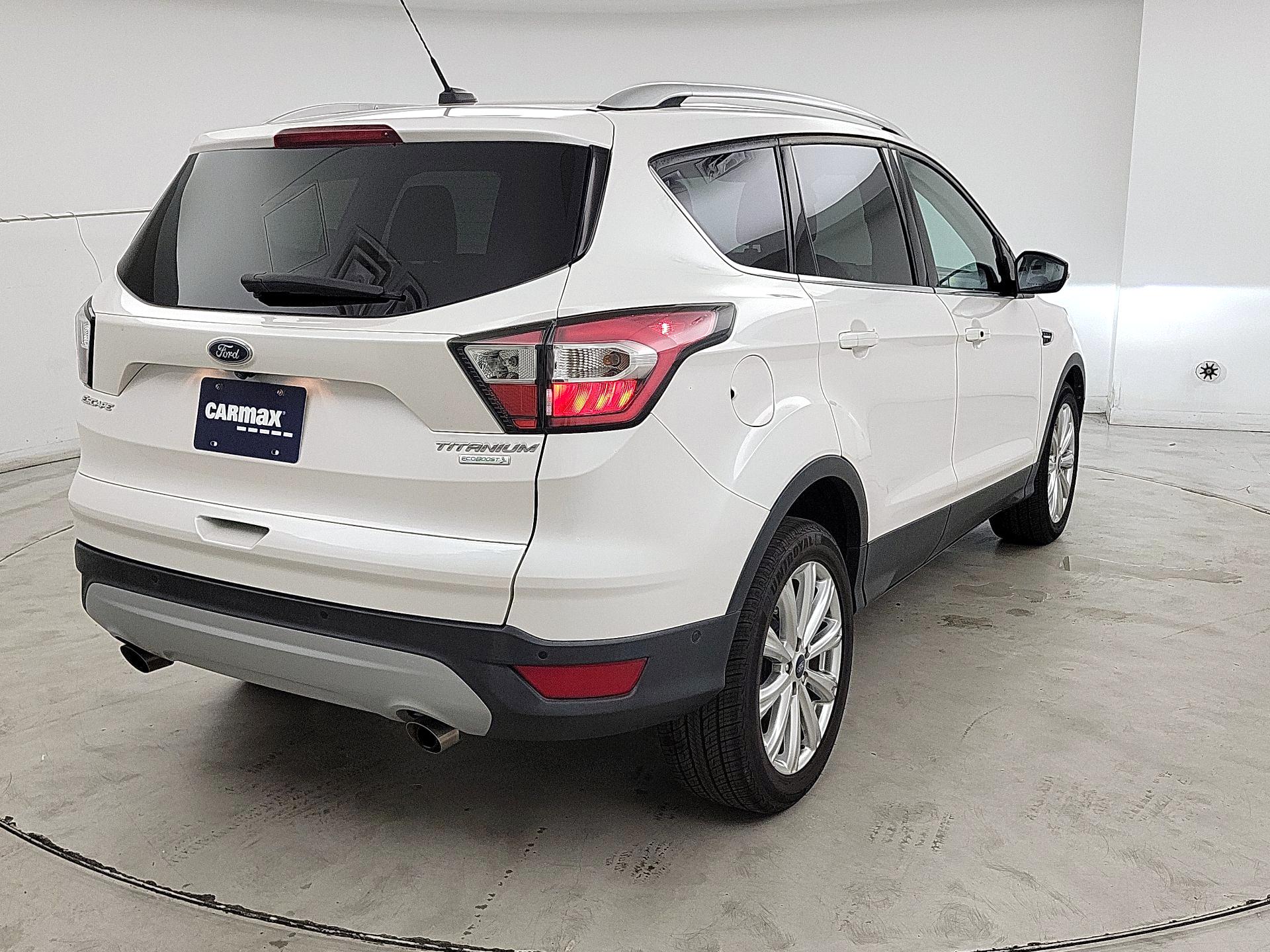 Thumbnail: 2017 Ford Escape - 5
