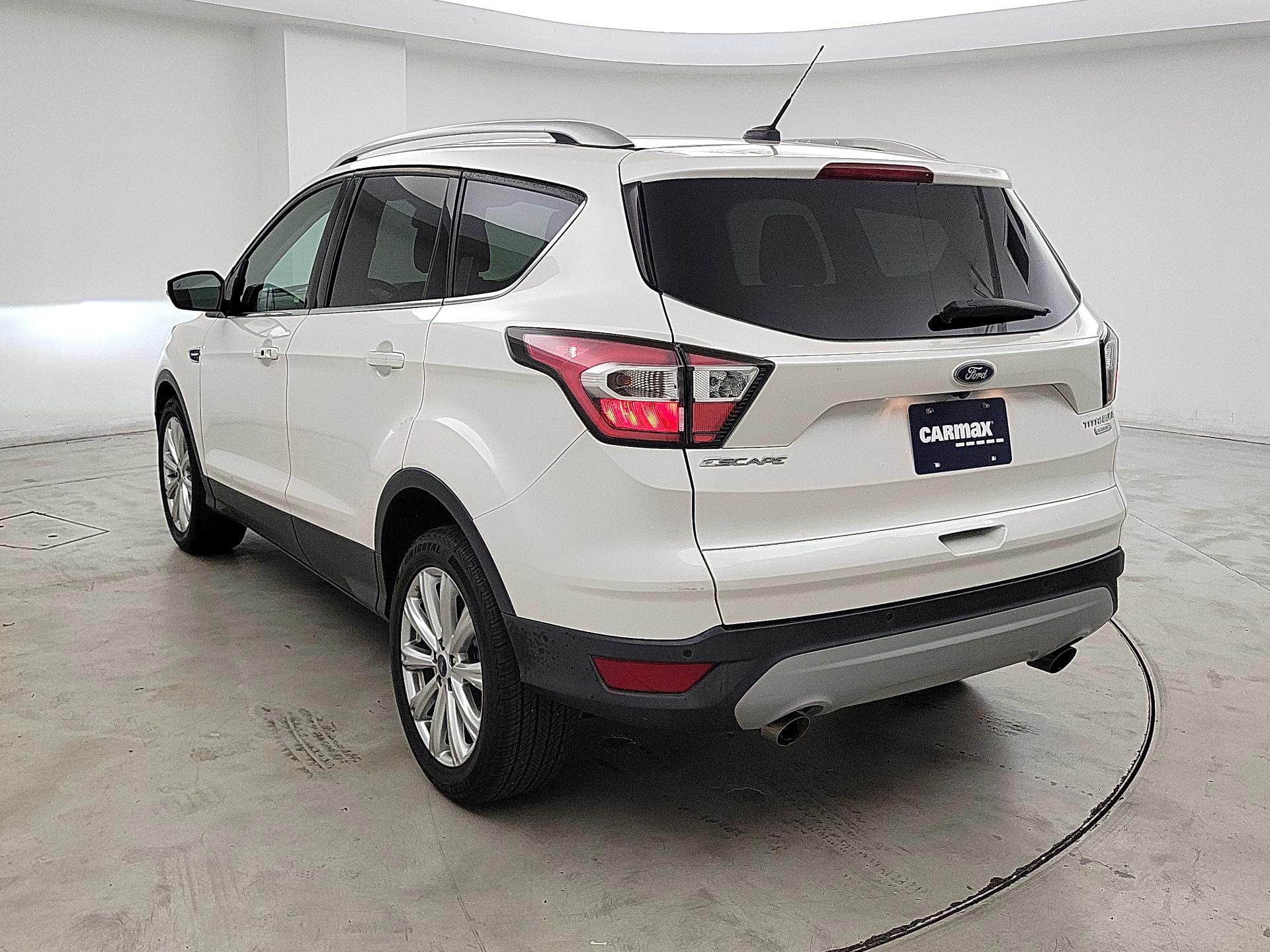 Thumbnail: 2017 Ford Escape - 7