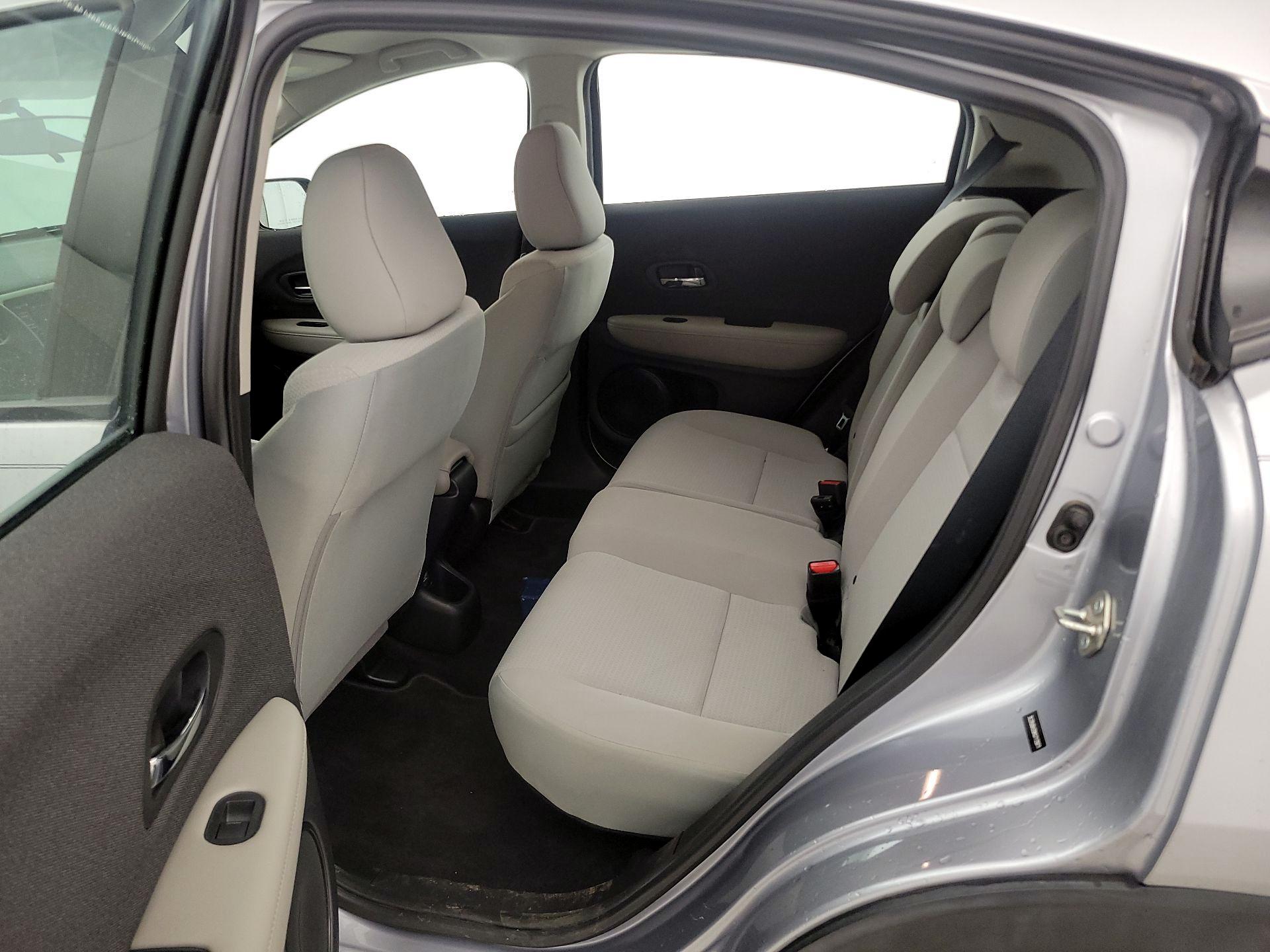 Thumbnail: 2019 Honda HR-V - 19
