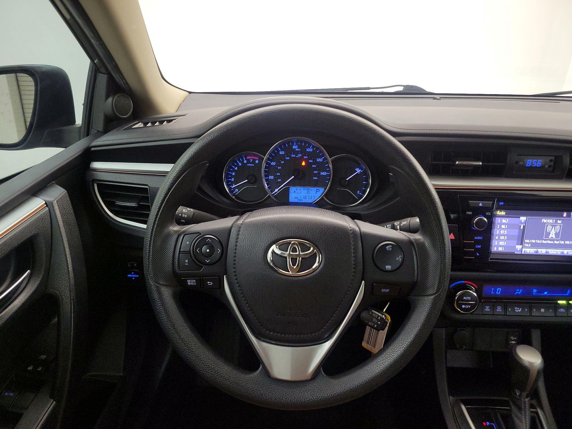 Thumbnail: 2014 Toyota Corolla - 10