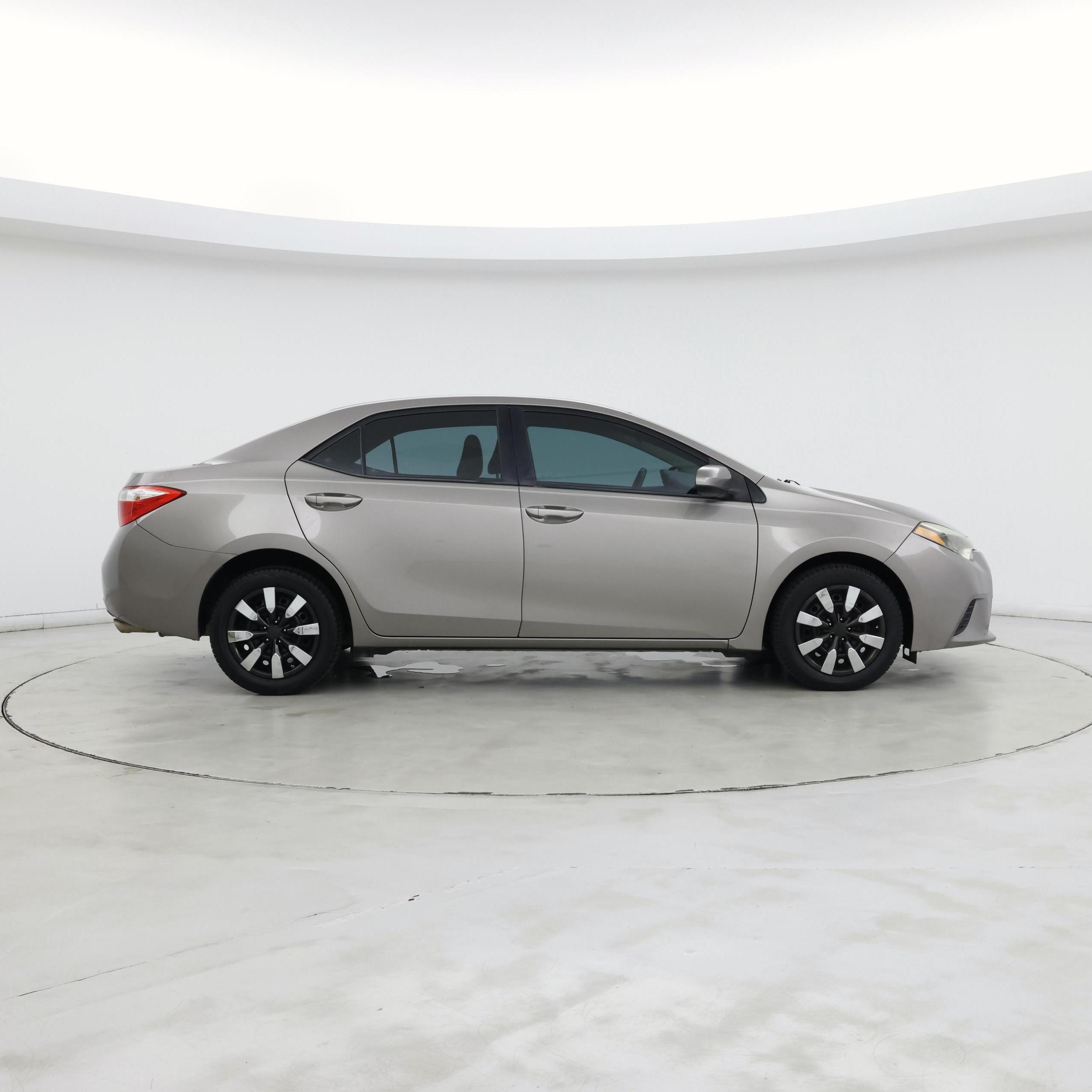 Thumbnail: 2014 Toyota Corolla - 7