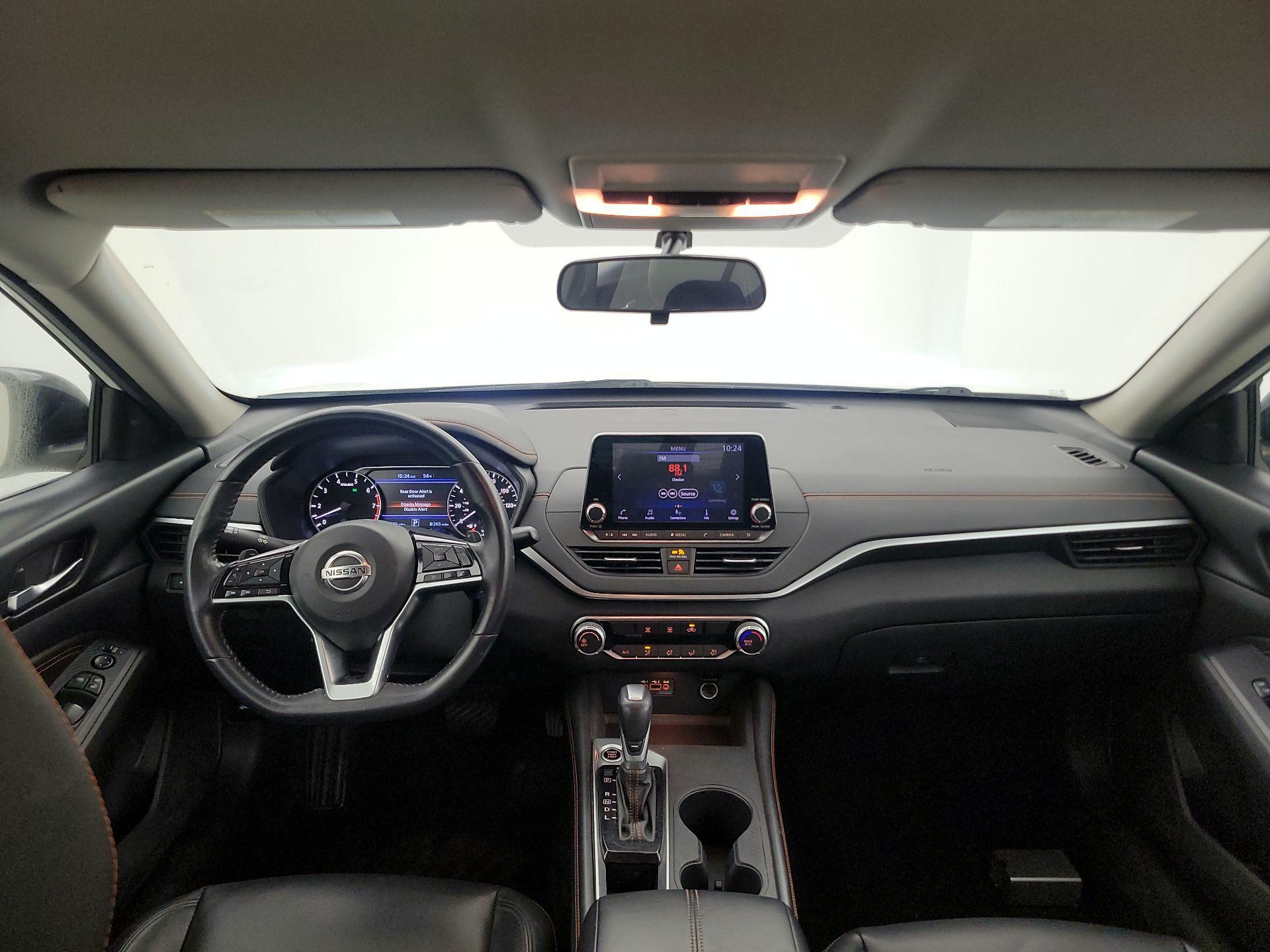 Thumbnail: 2019 Nissan Altima - 9