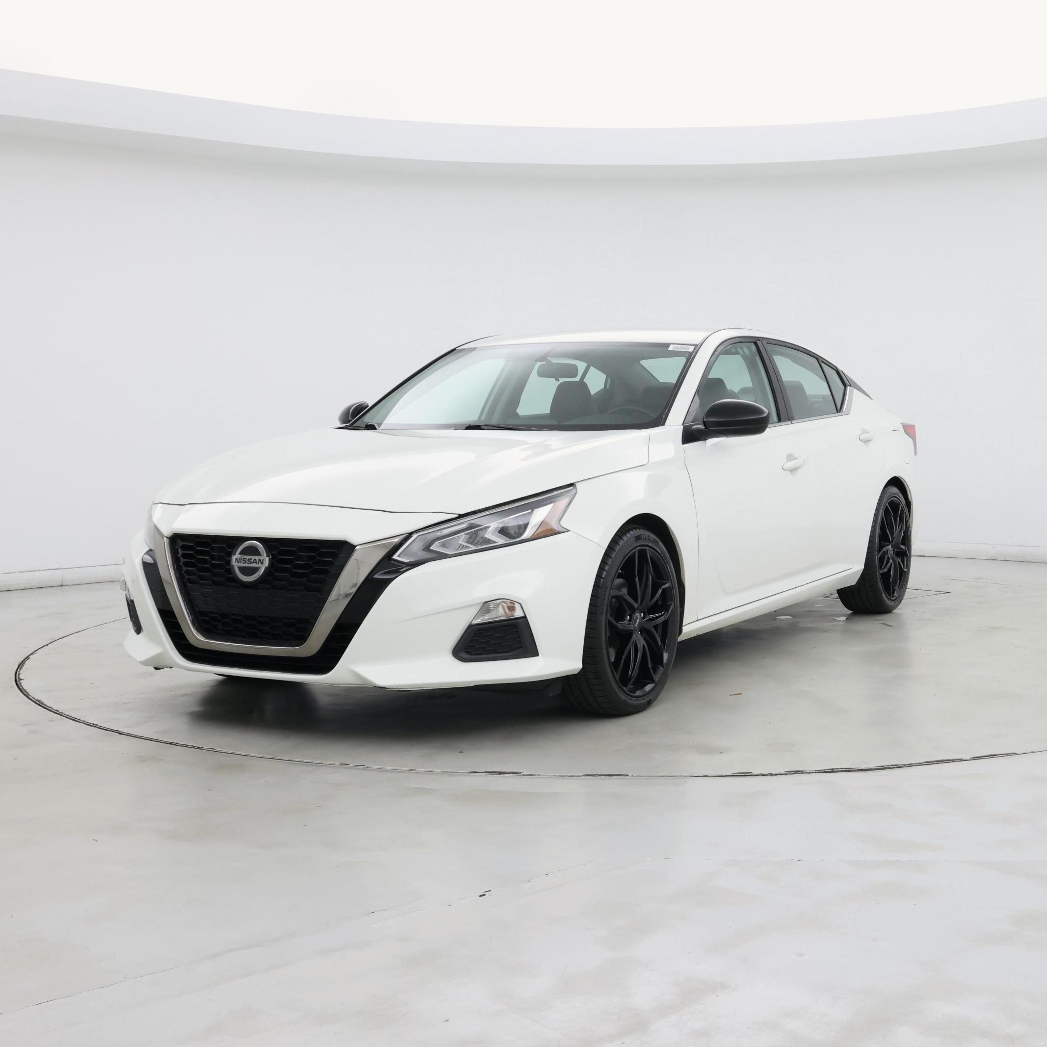 Thumbnail: 2019 Nissan Altima - 4