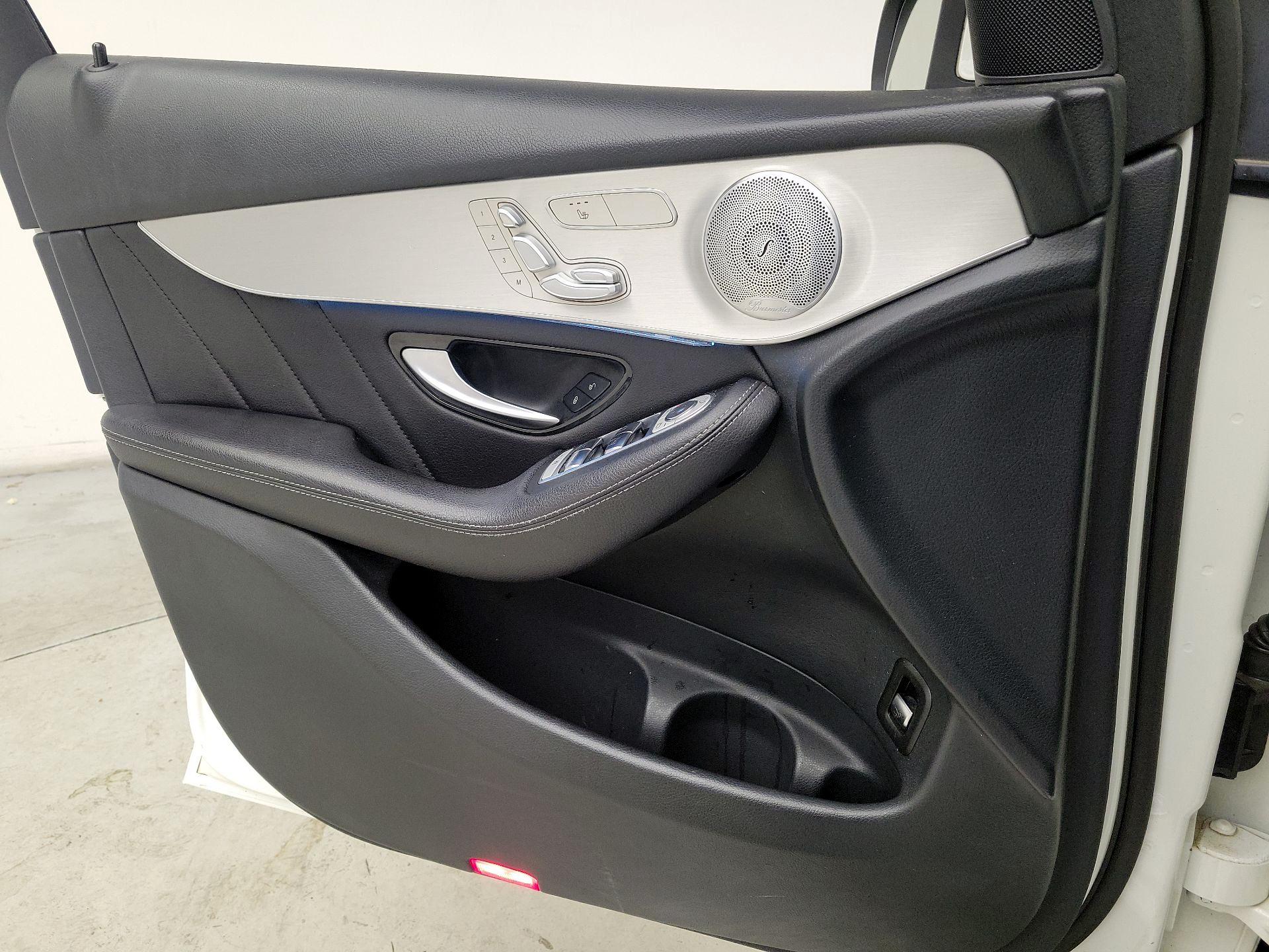 Thumbnail: 2019 Mercedes-Benz GLC - 12
