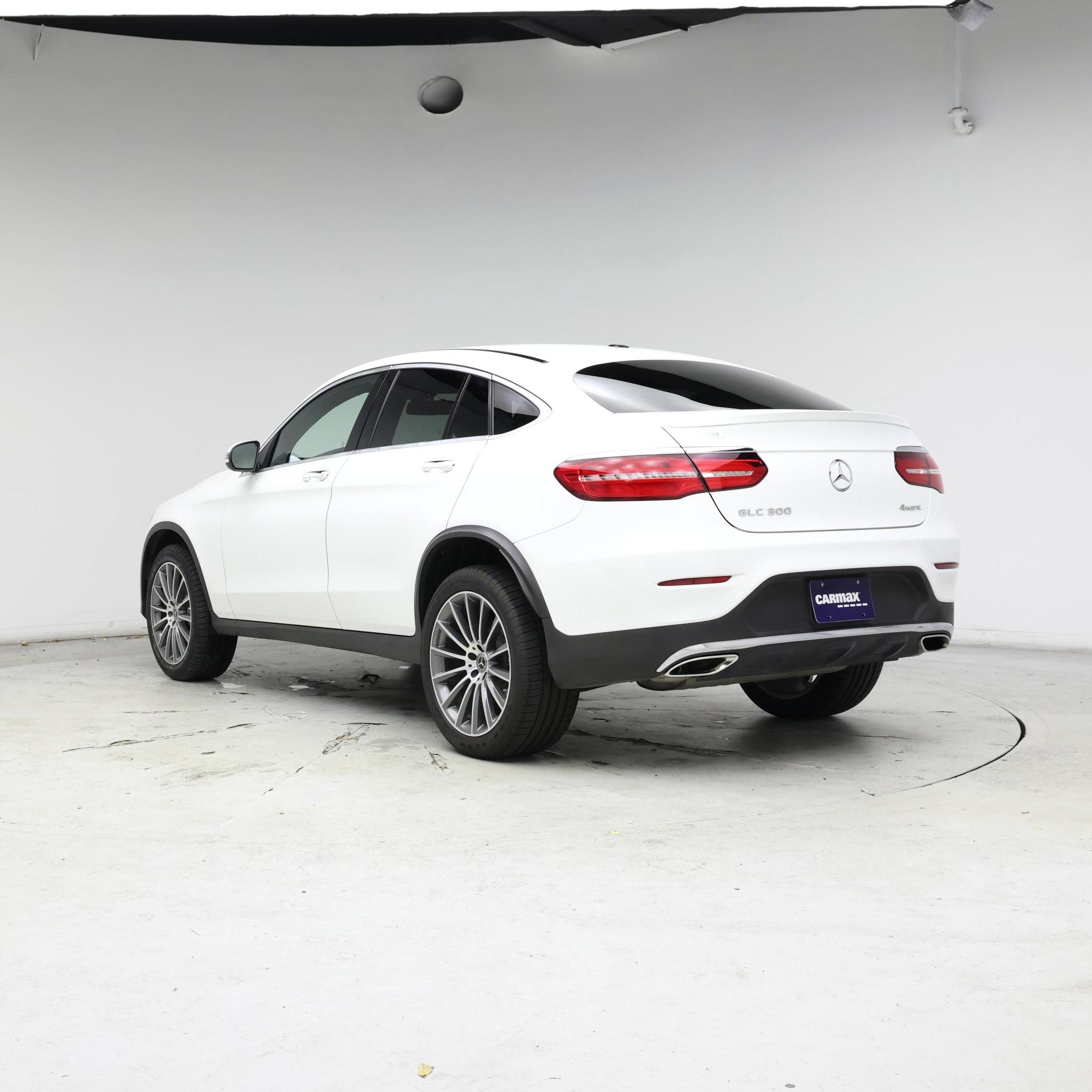 Thumbnail: 2019 Mercedes-Benz GLC - 2