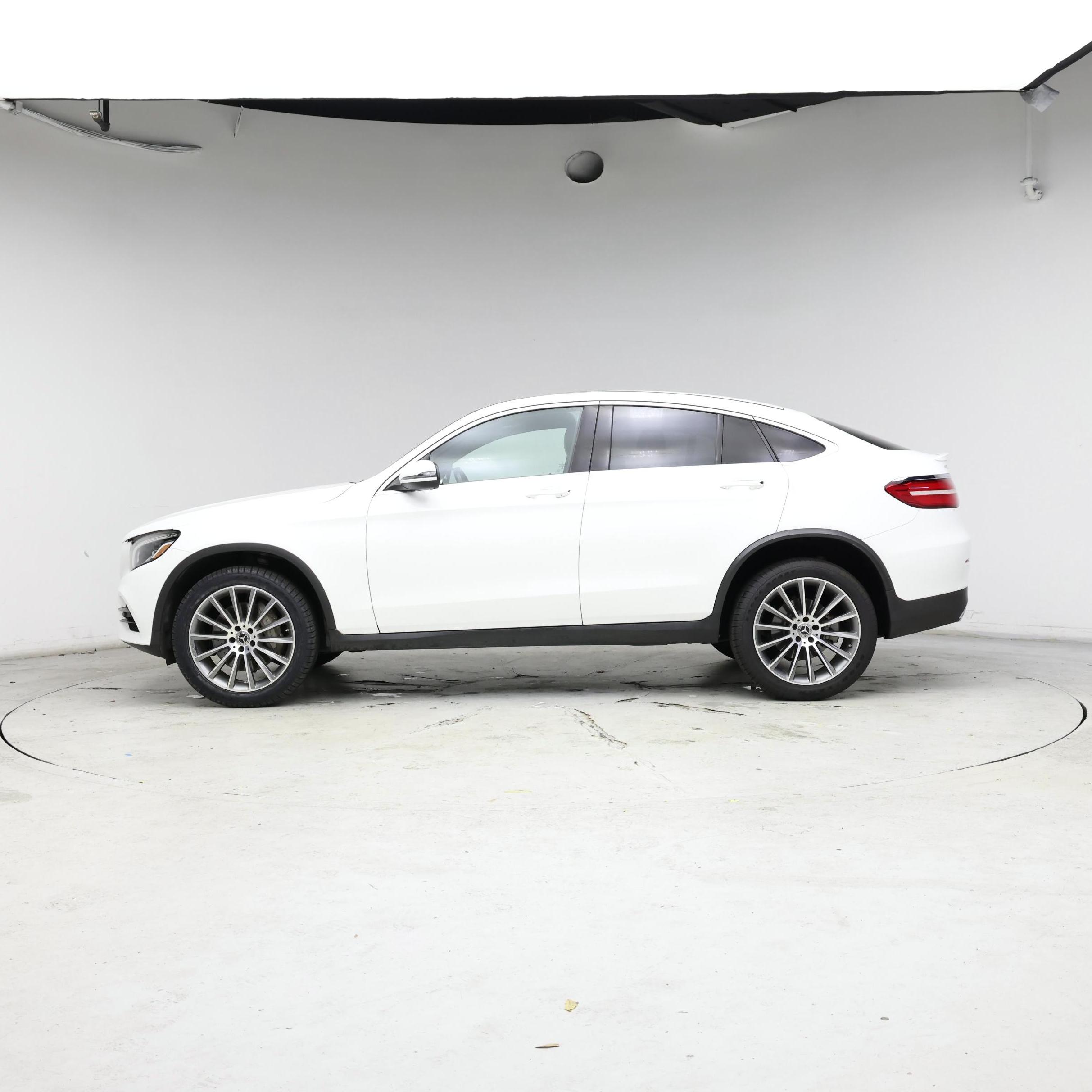 Thumbnail: 2019 Mercedes-Benz GLC - 3