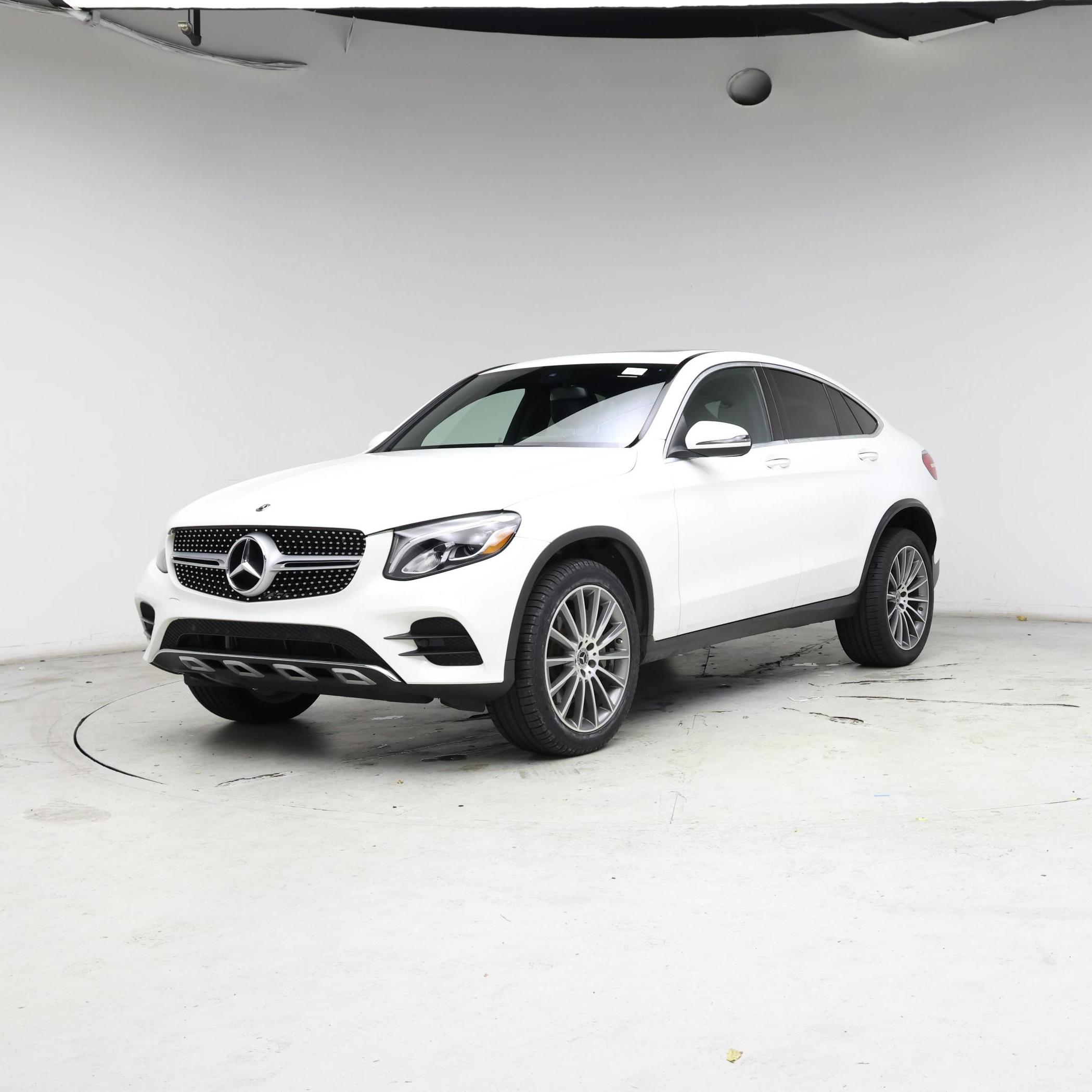 Thumbnail: 2019 Mercedes-Benz GLC - 4