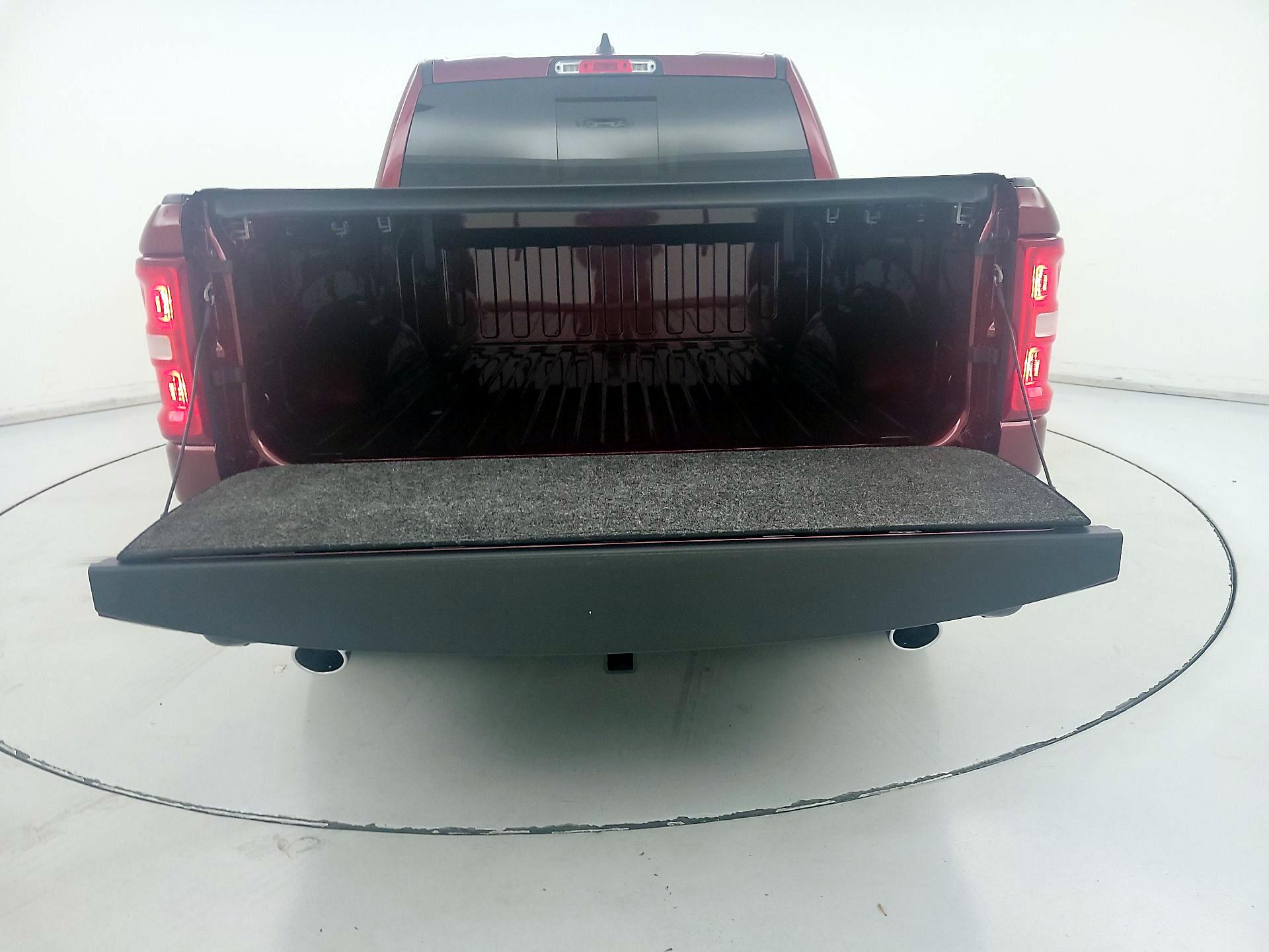 Thumbnail: 2025 RAM 1500 - 19