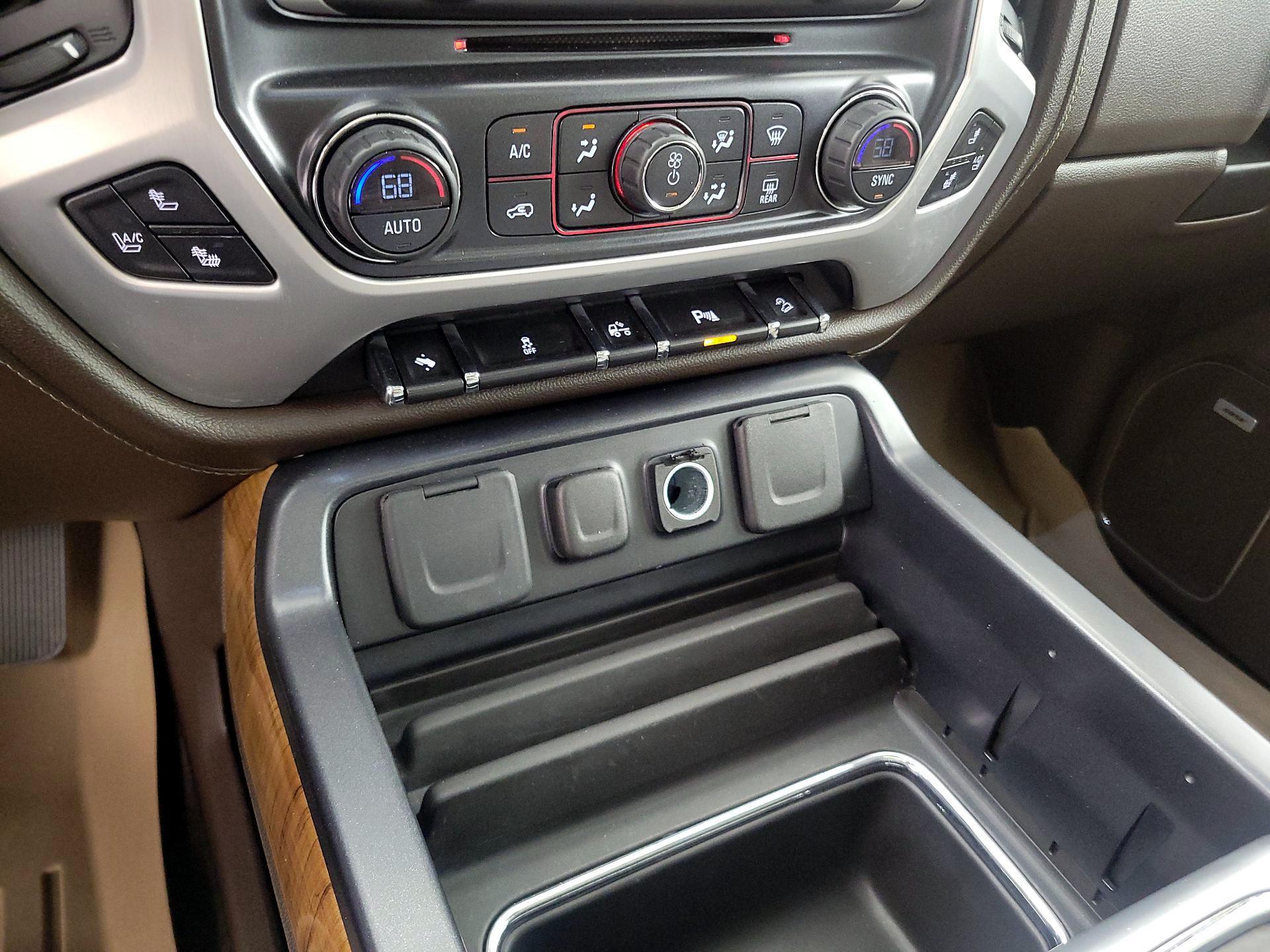 Thumbnail: 2014 GMC Sierra 1500 - 17