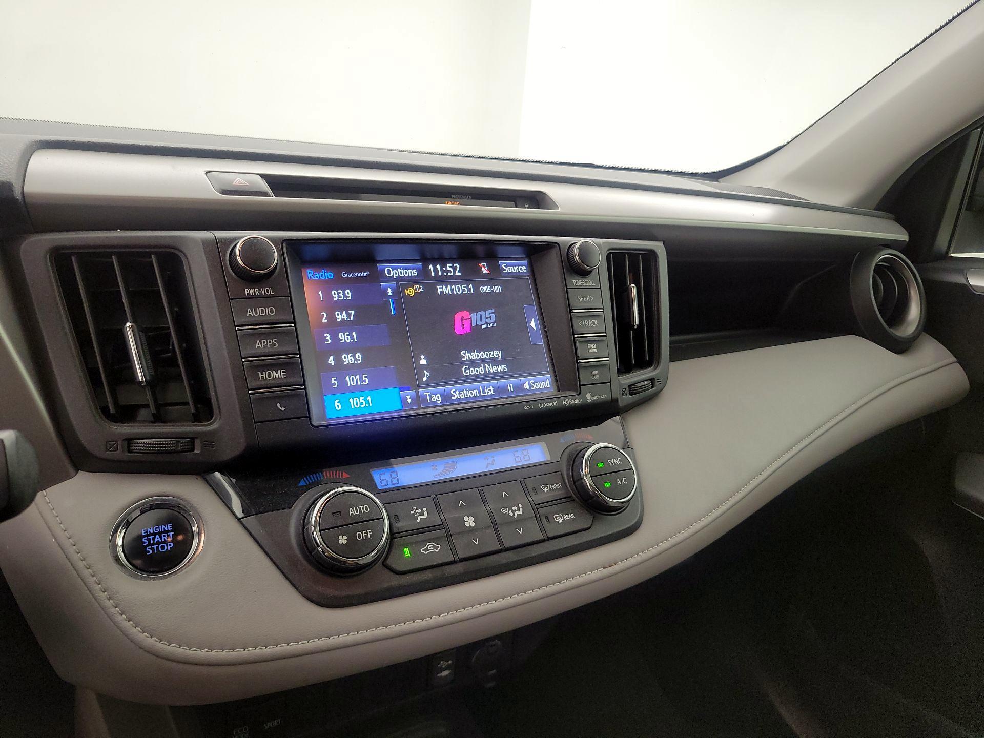 Thumbnail: 2016 Toyota RAV4 - 16