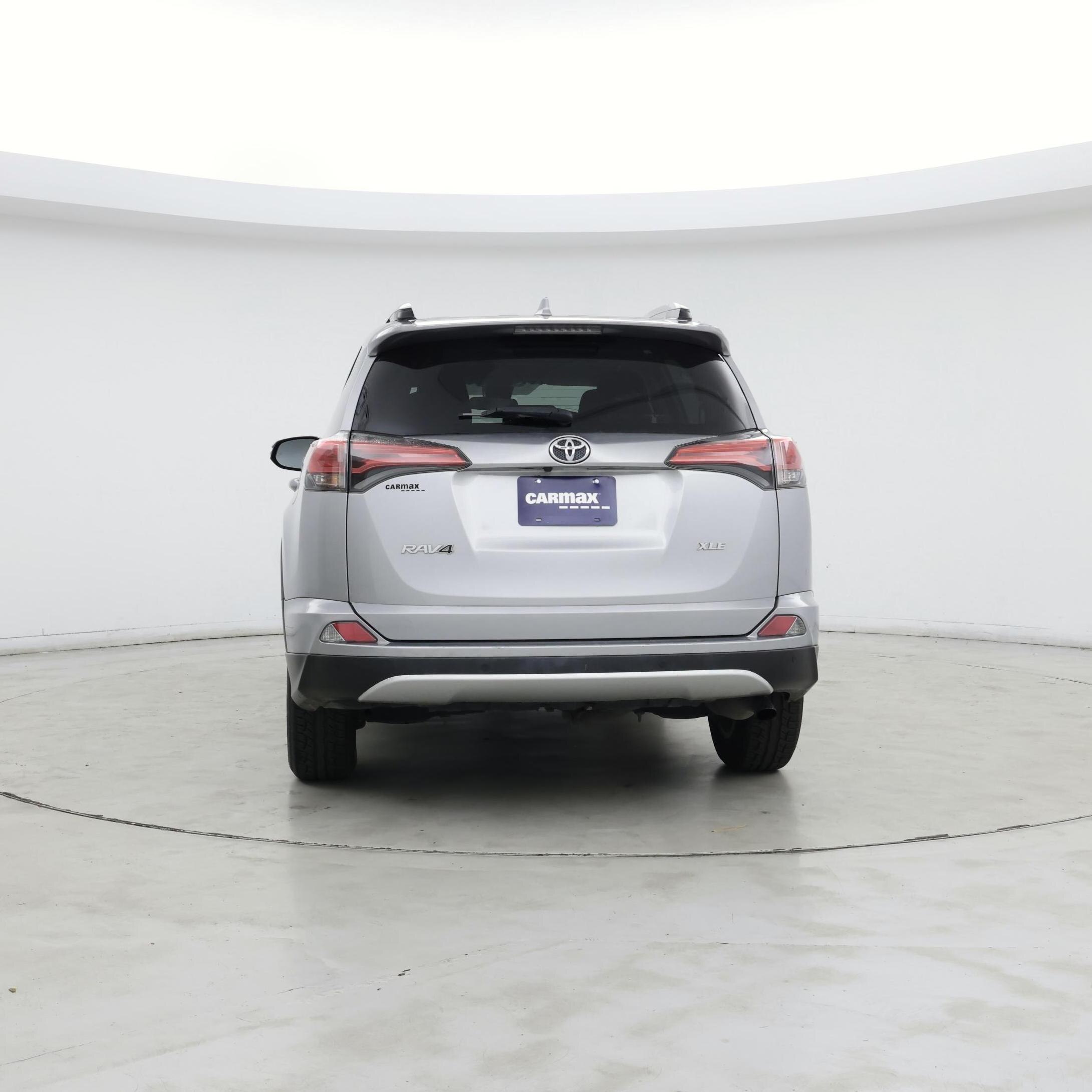 Thumbnail: 2016 Toyota RAV4 - 6