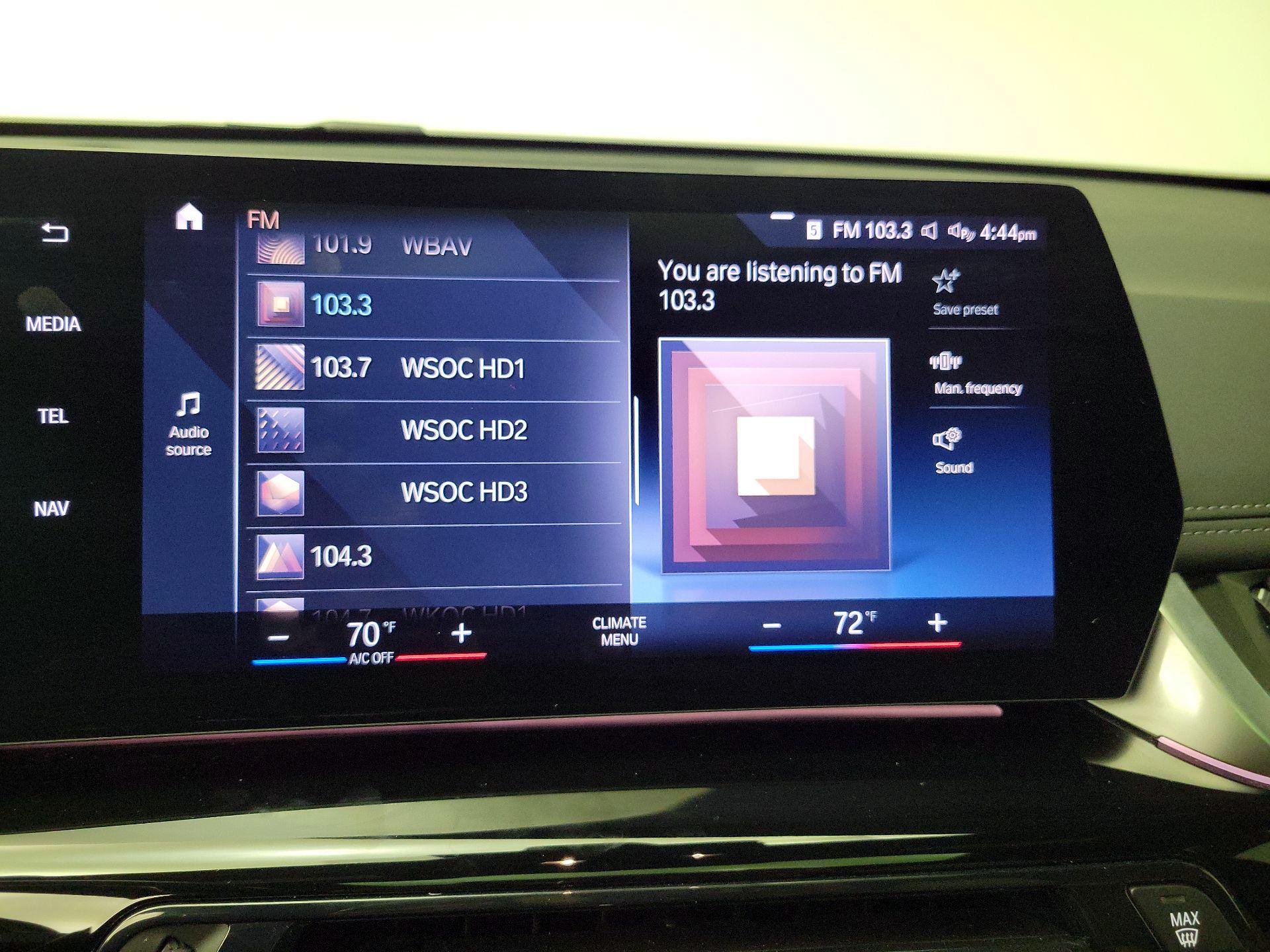 Thumbnail: 2023 BMW X1 - 16