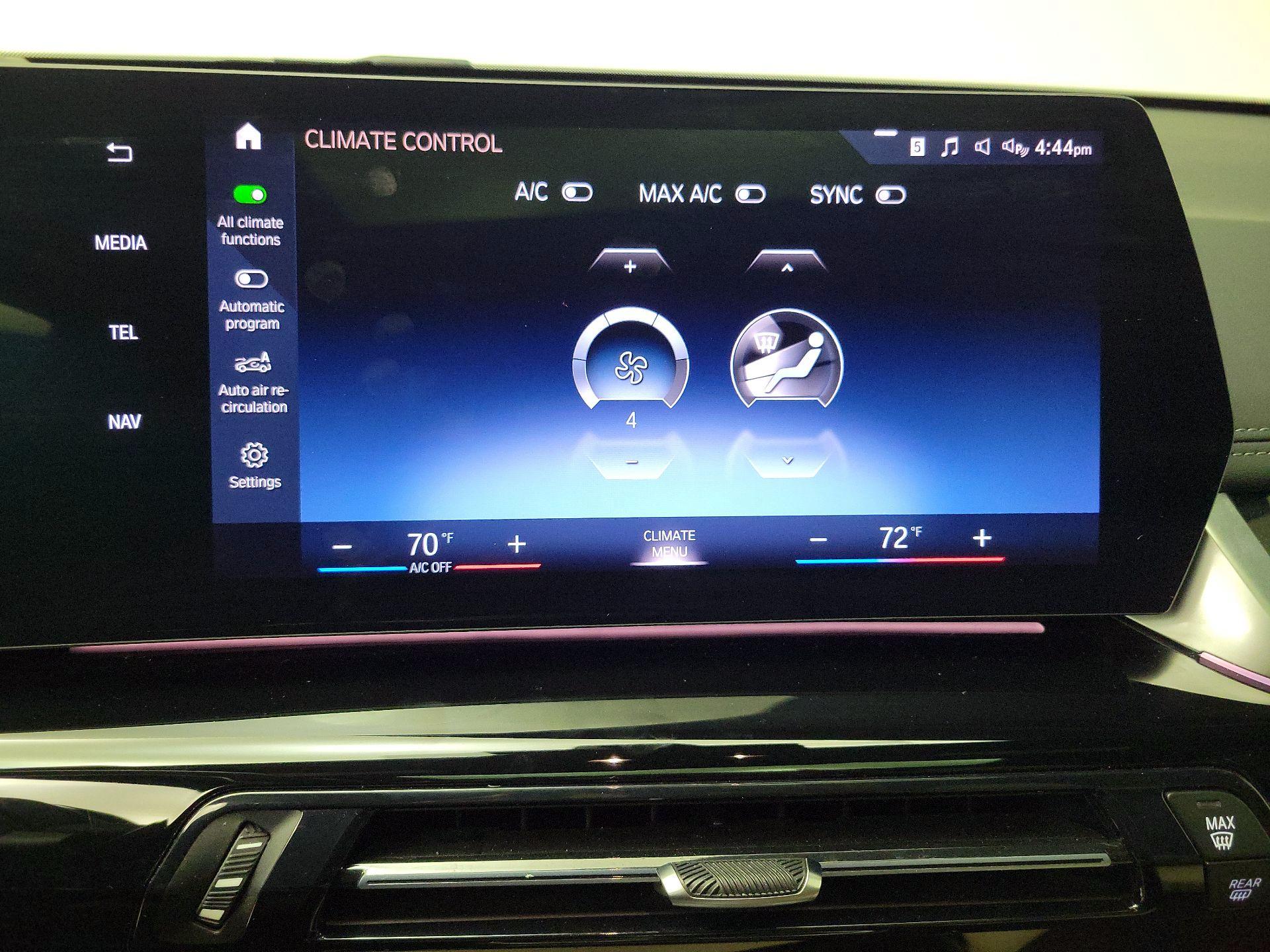 Thumbnail: 2023 BMW X1 - 17