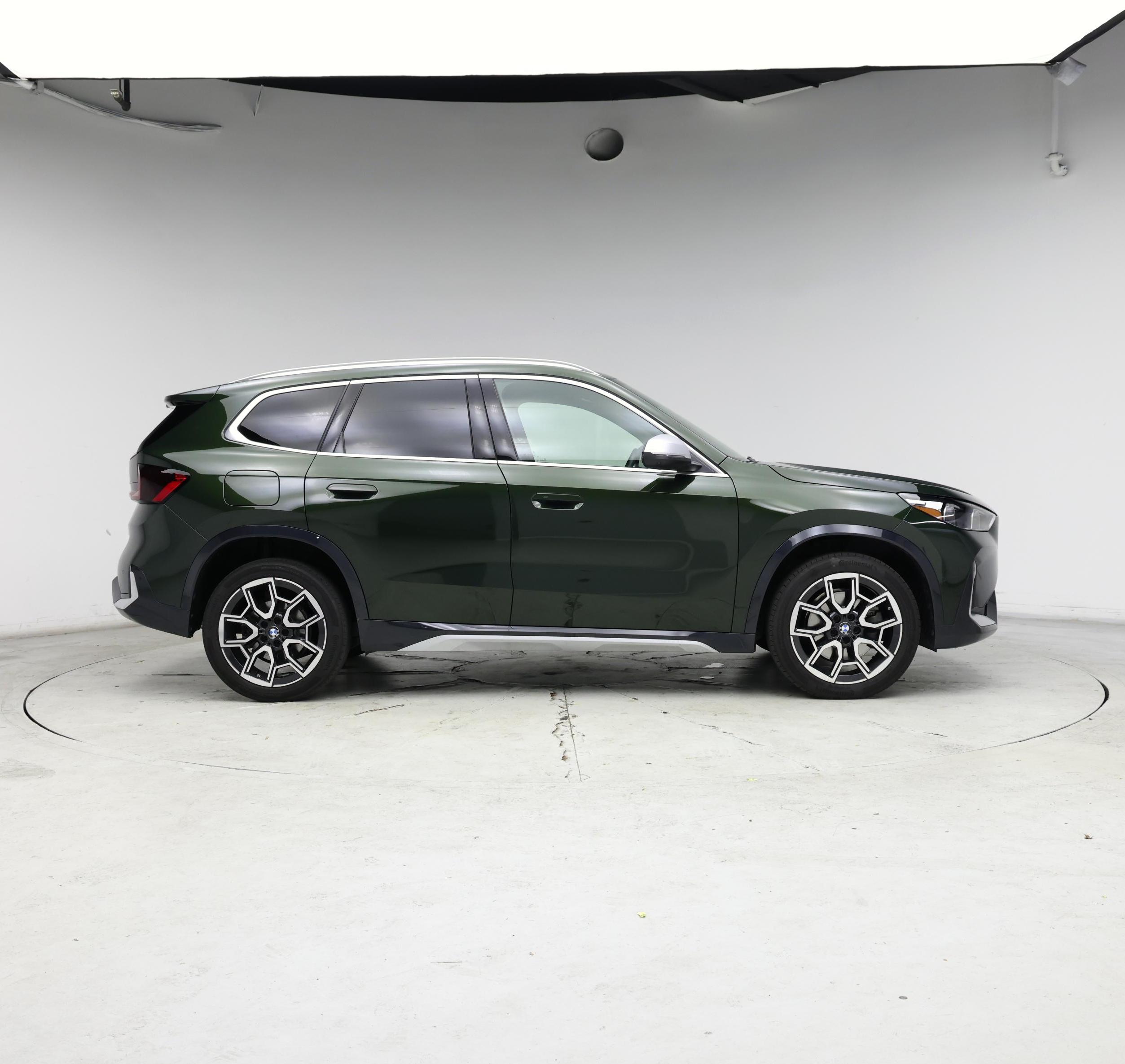 Thumbnail: 2023 BMW X1 - 7