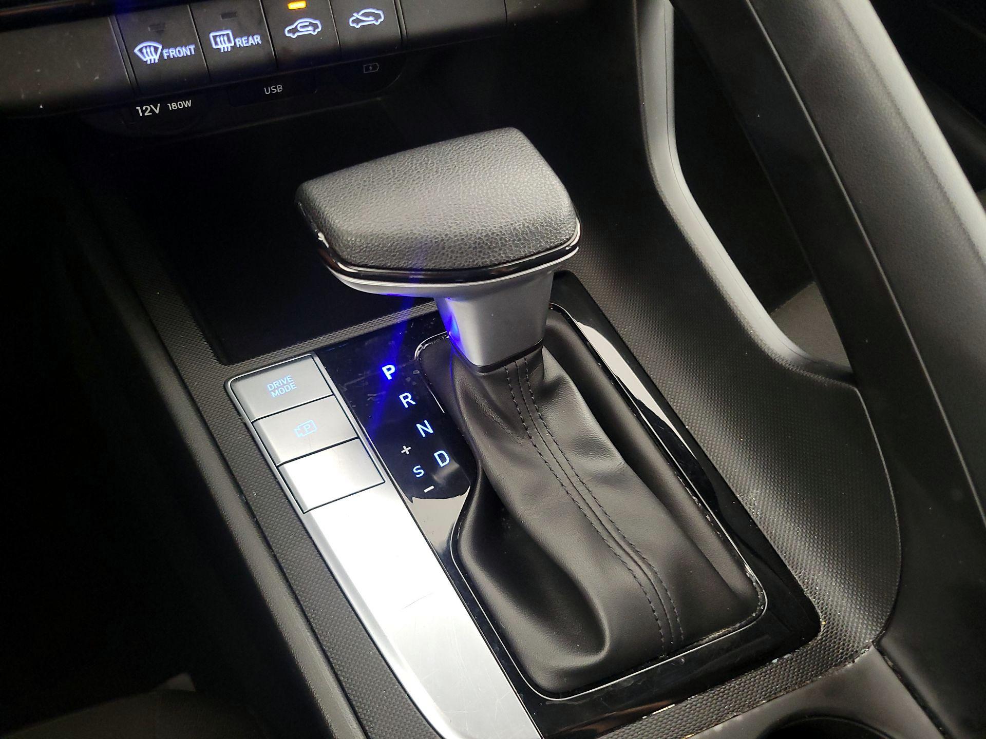 Thumbnail: 2024 Hyundai Elantra - 16