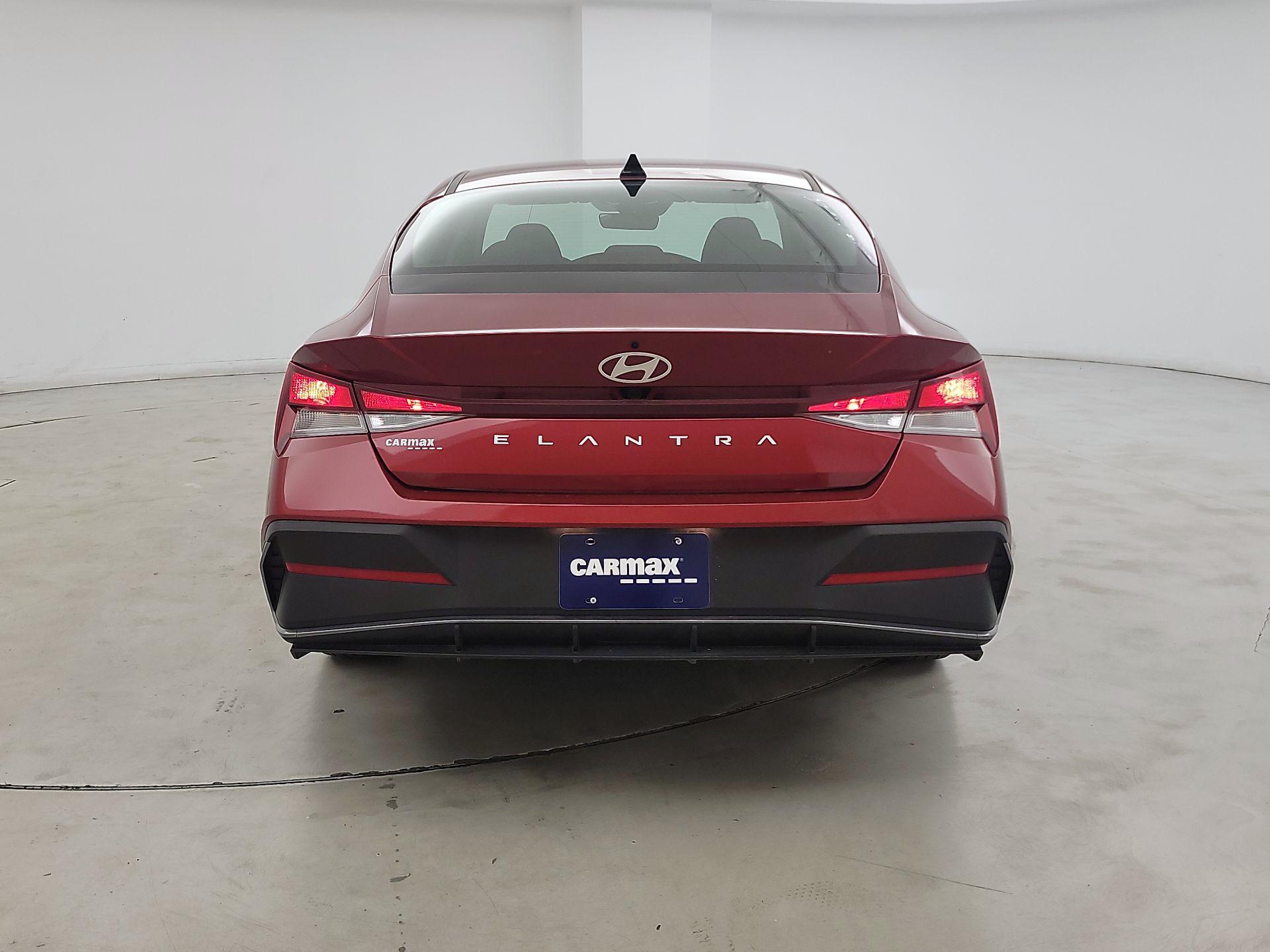 Thumbnail: 2024 Hyundai Elantra - 6