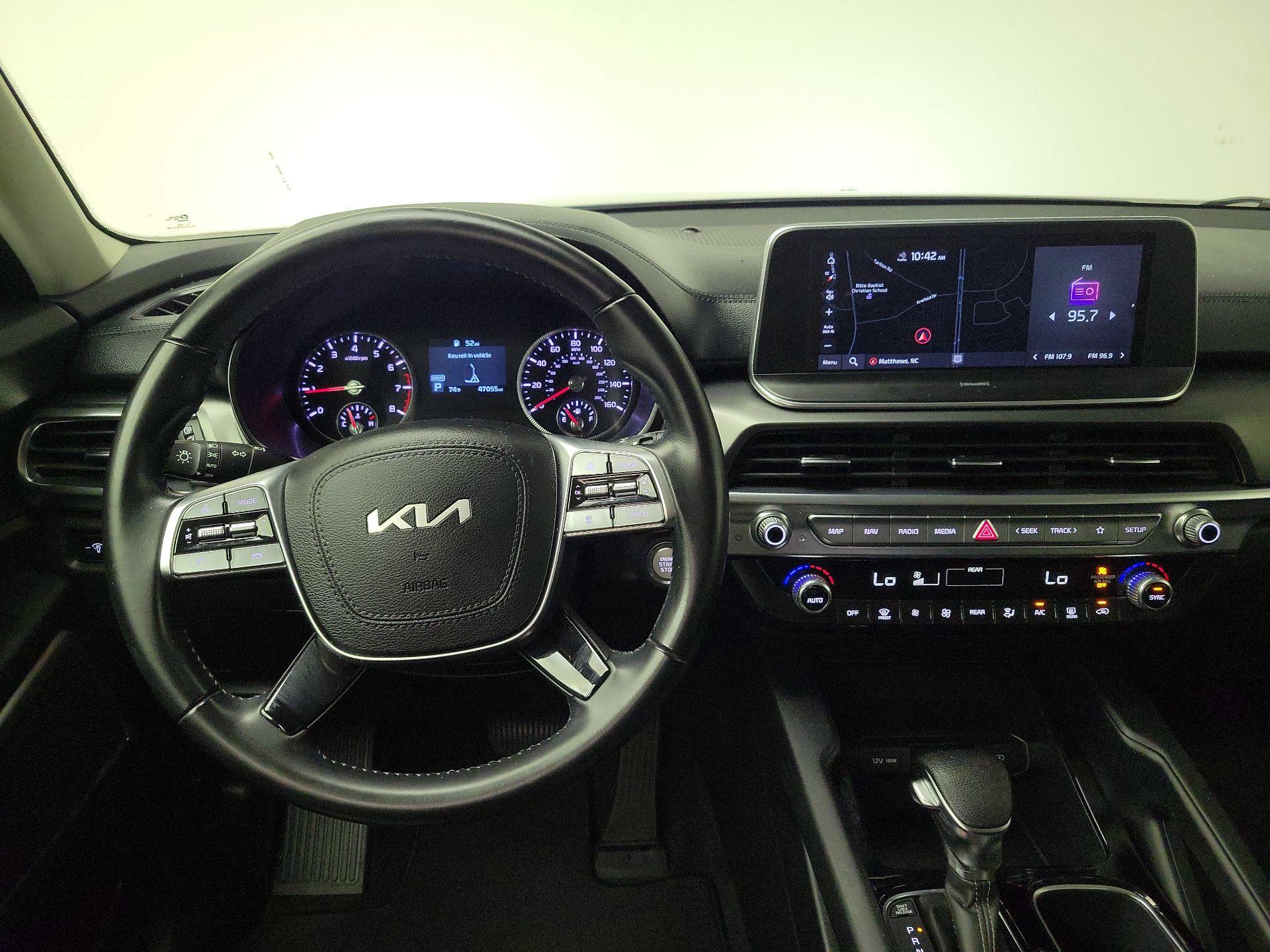 Thumbnail: 2022 Kia Telluride - 10