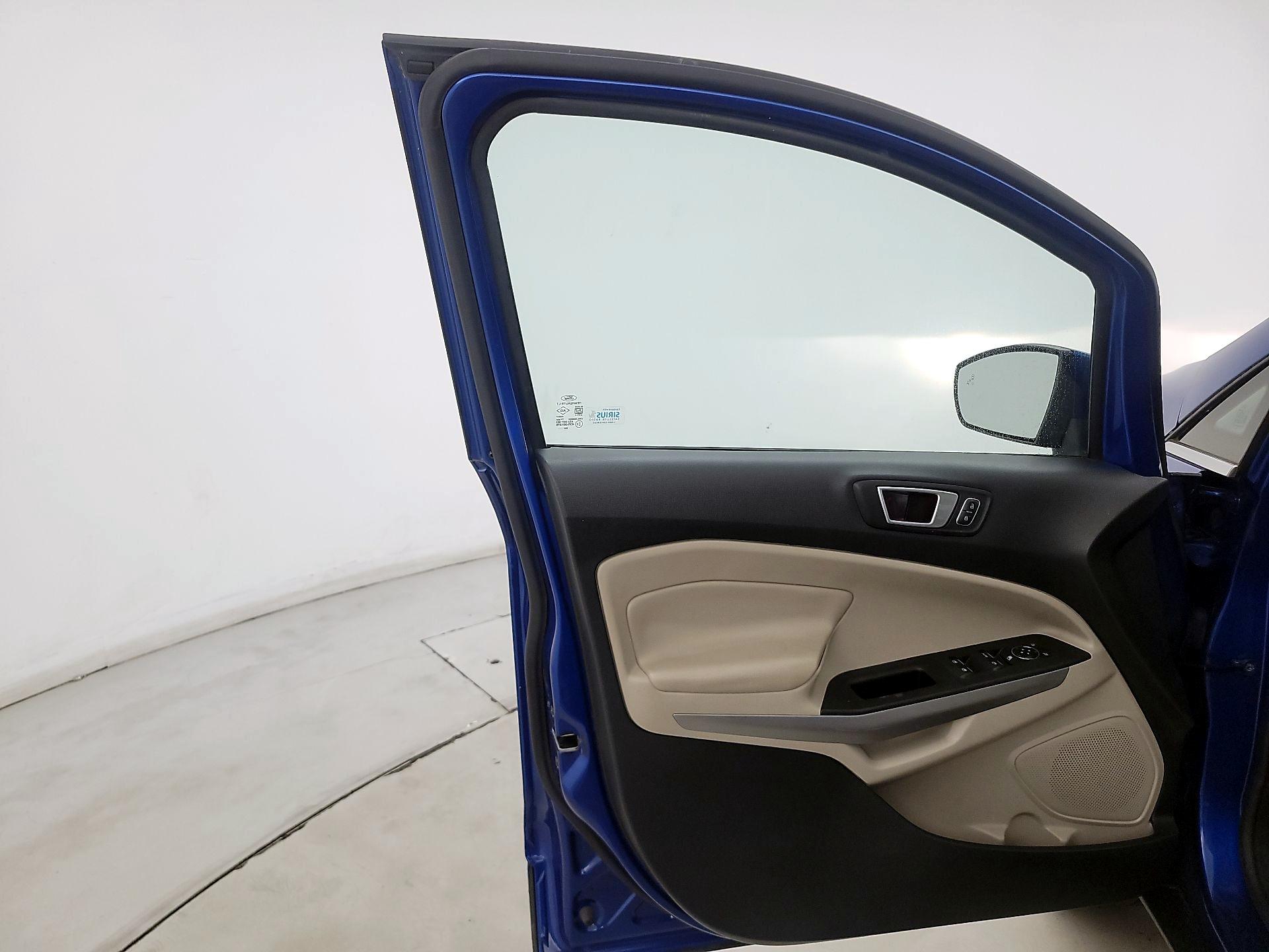 Thumbnail: 2018 Ford EcoSport - 12