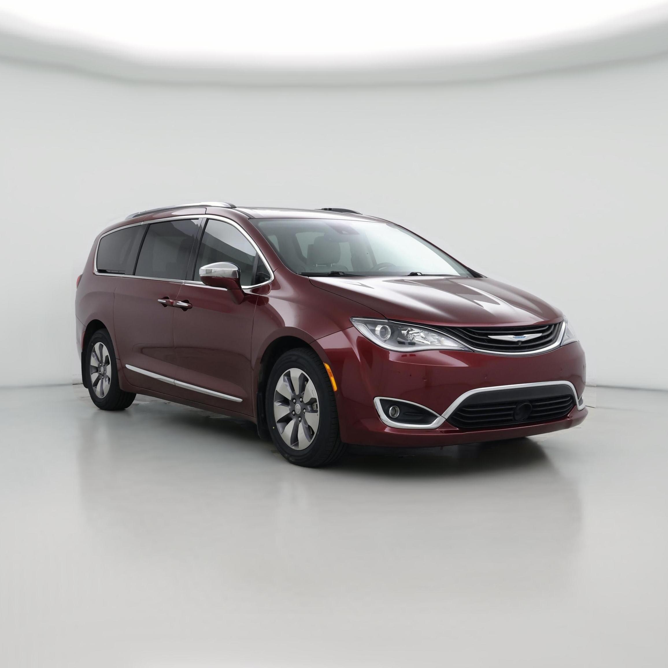 Thumbnail: 2018 Chrysler Pacifica - 1