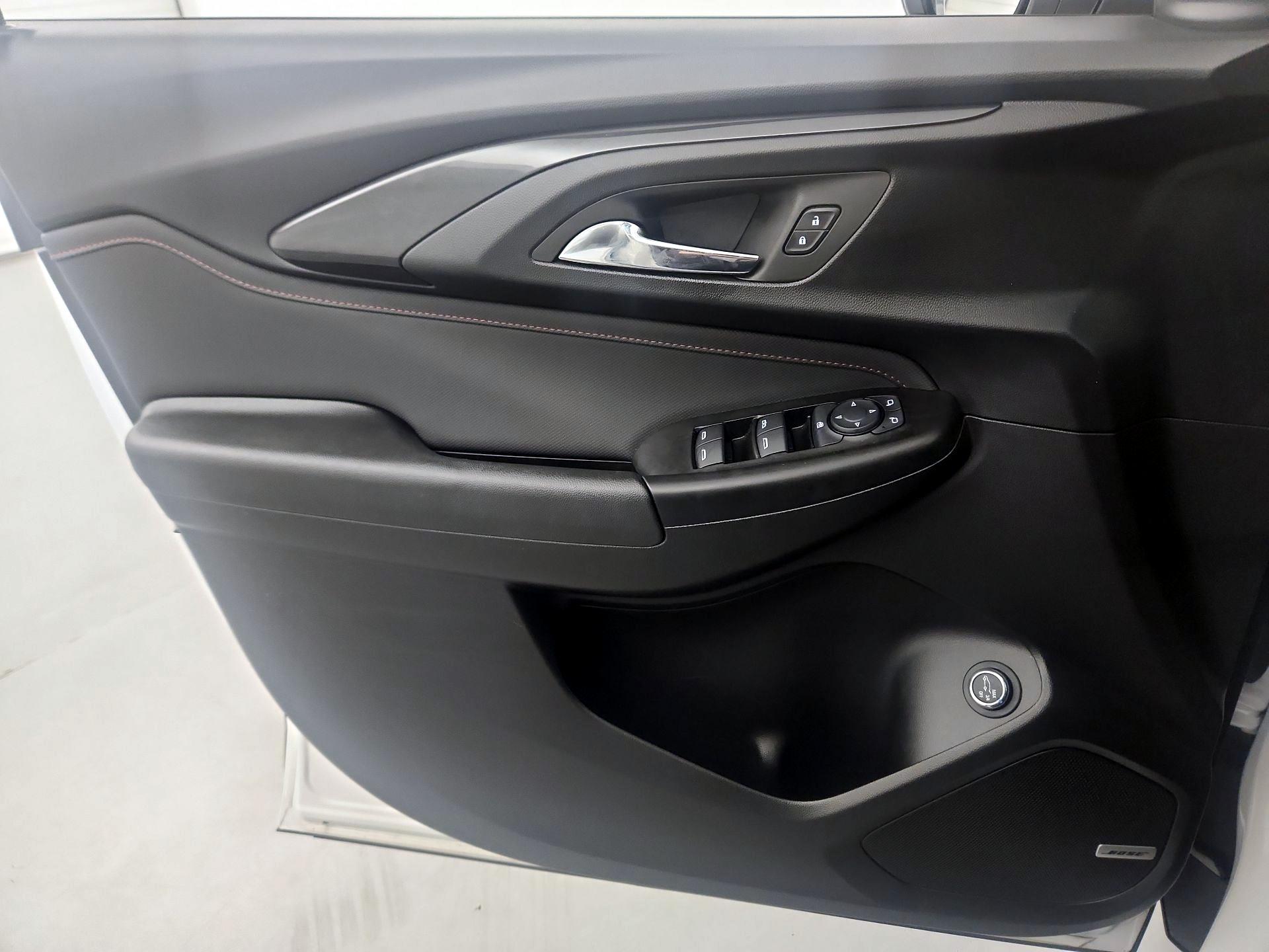Thumbnail: 2023 Chevrolet TrailBlazer - 12
