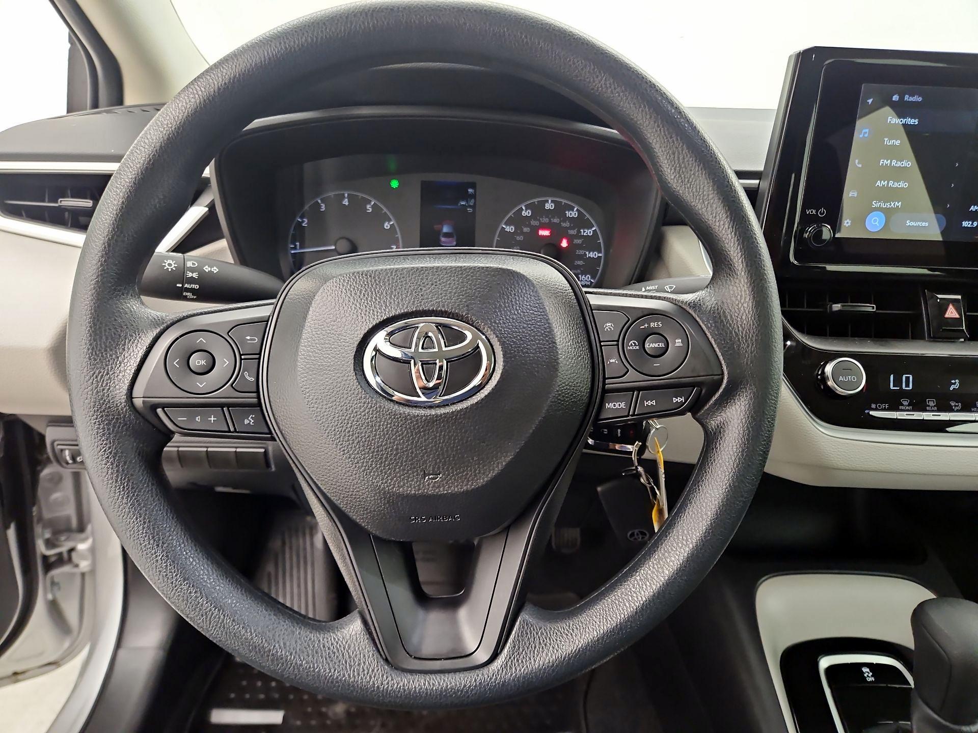 Thumbnail: 2025 Toyota Corolla - 10