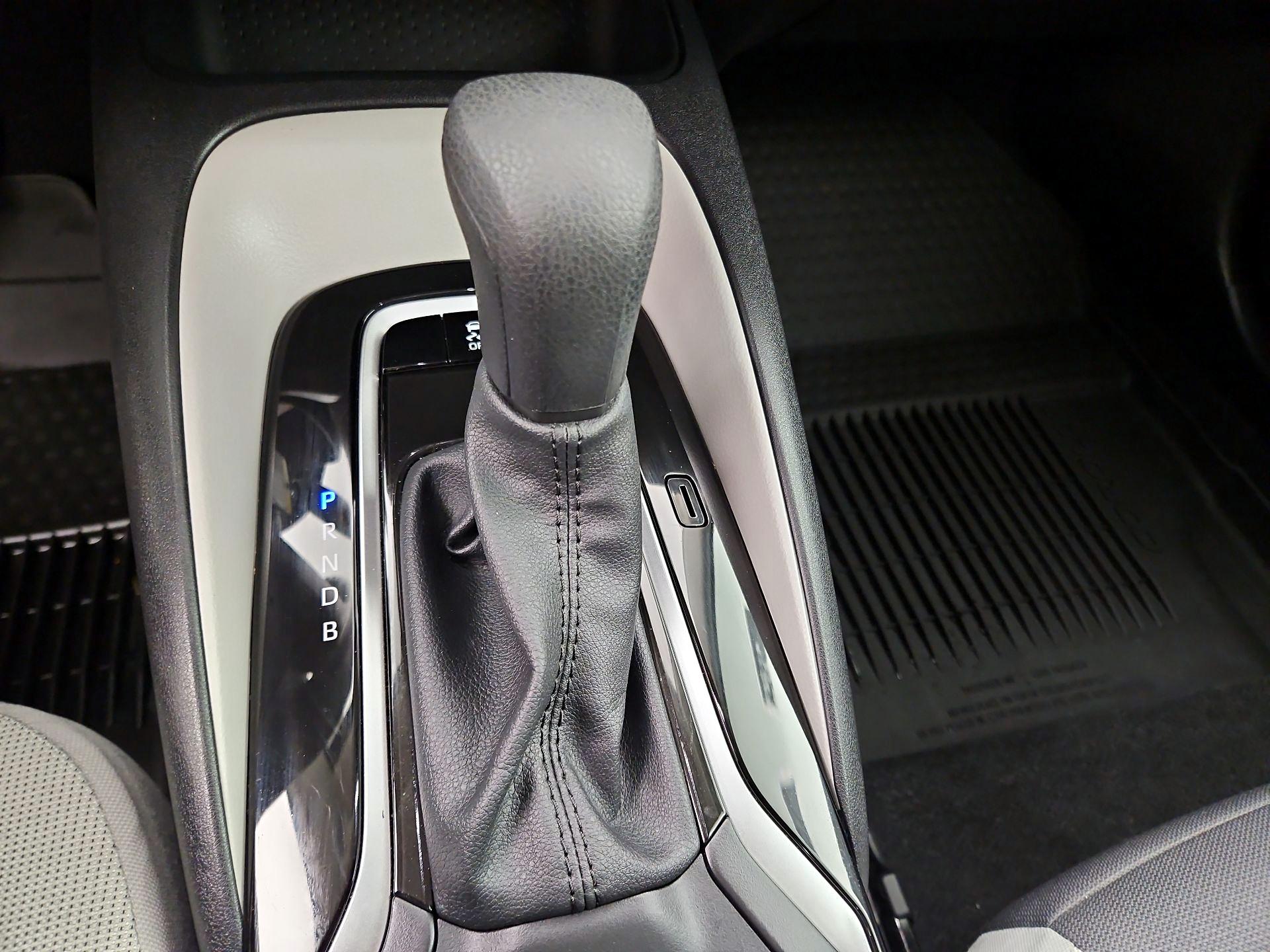Thumbnail: 2025 Toyota Corolla - 17
