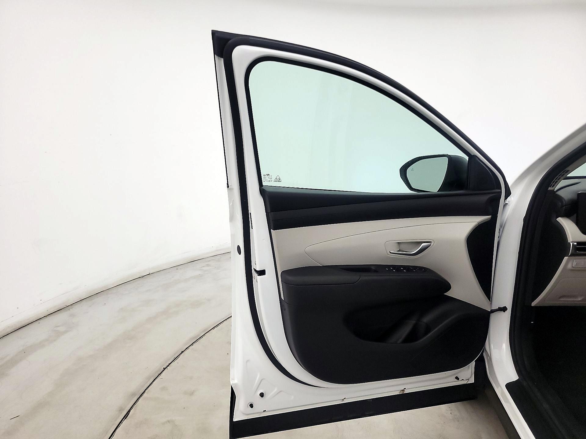 Thumbnail: 2025 Hyundai Tucson - 10