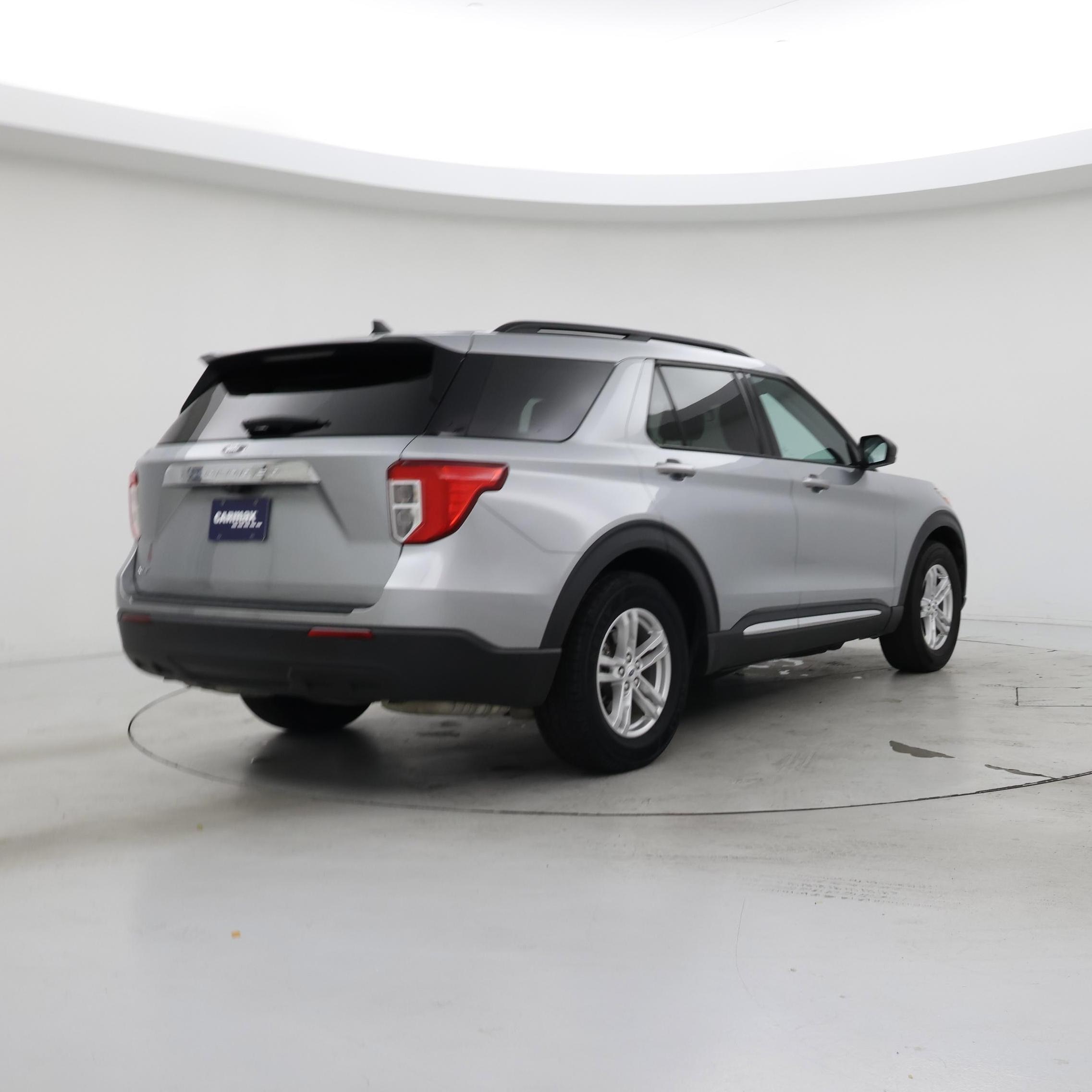Thumbnail: 2023 Ford Explorer - 8