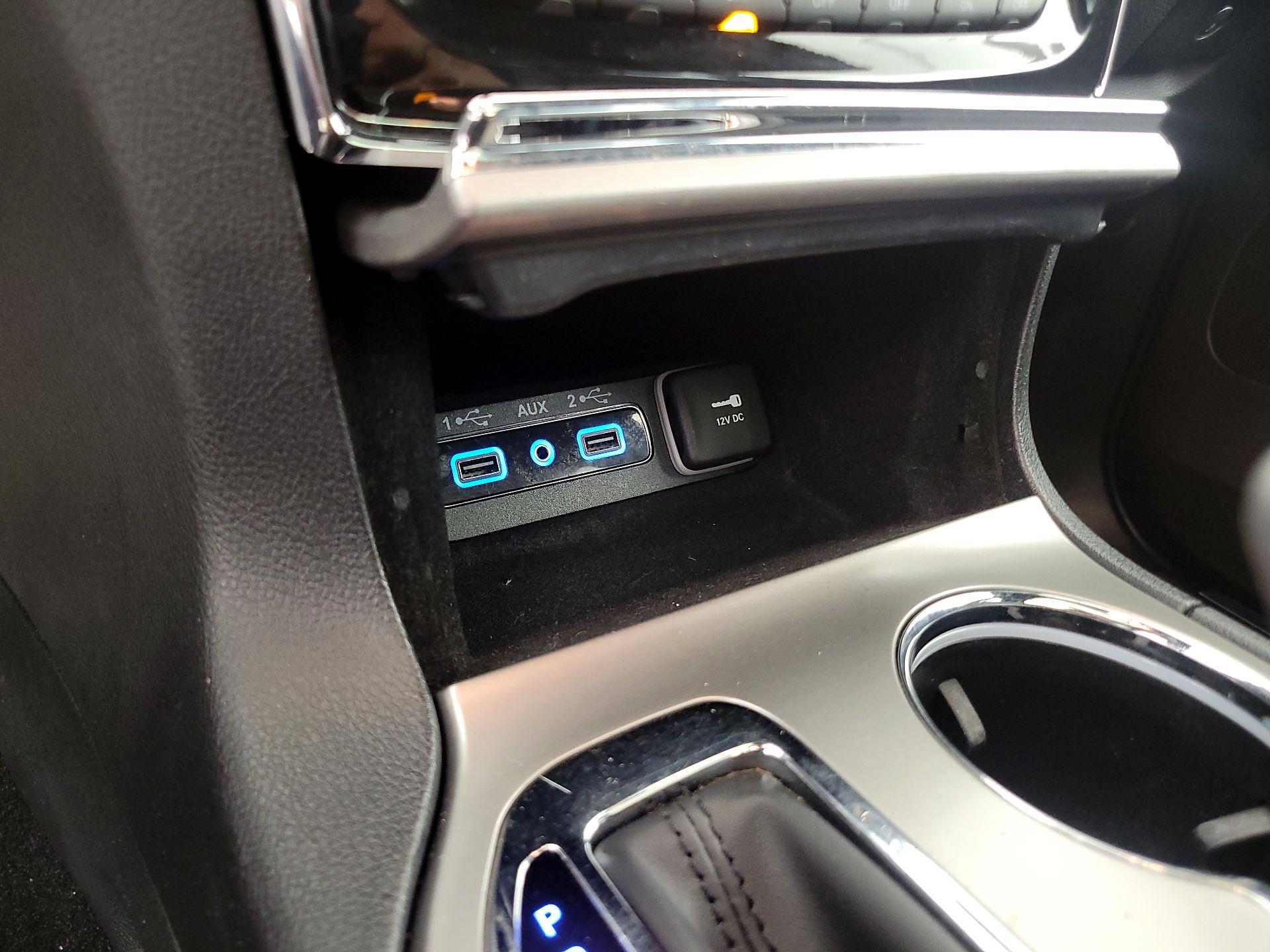 Thumbnail: 2021 Jeep Grand Cherokee - 17