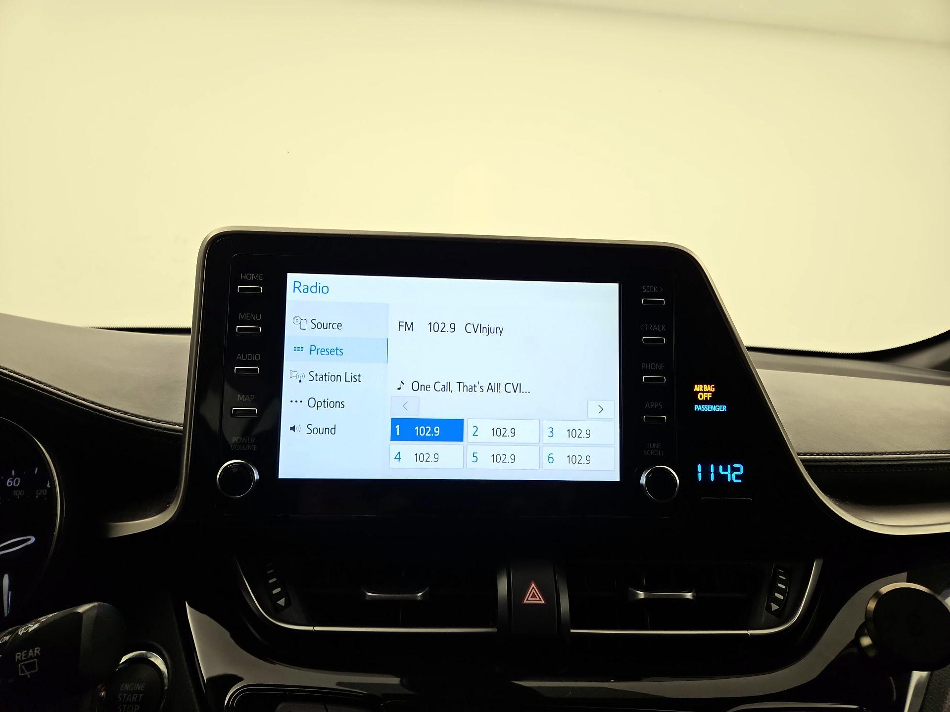 Thumbnail: 2019 Toyota C-HR - 13
