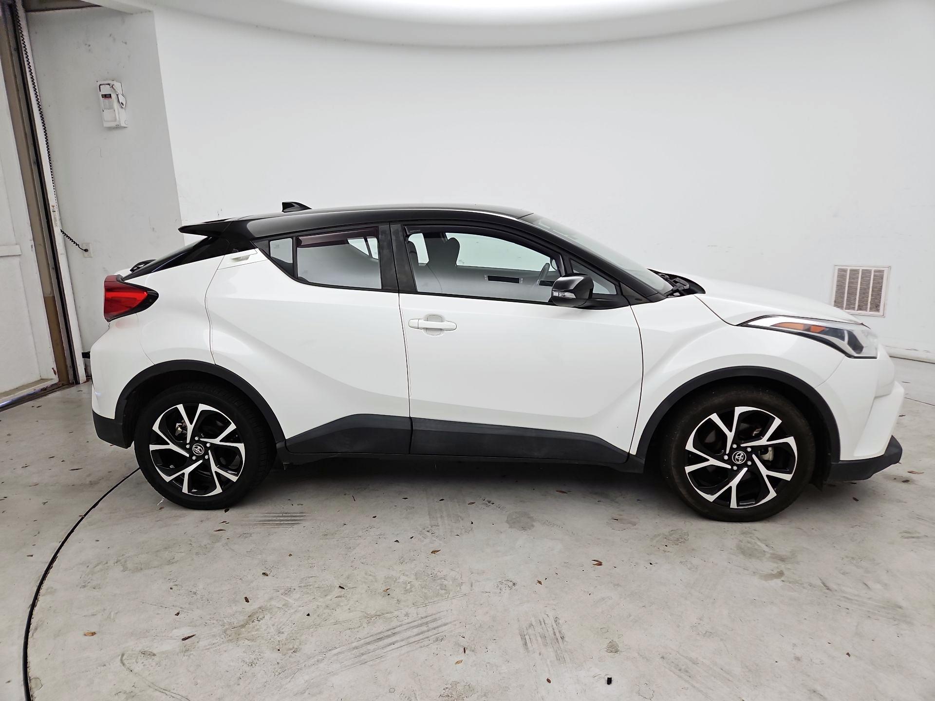 Thumbnail: 2019 Toyota C-HR - 4