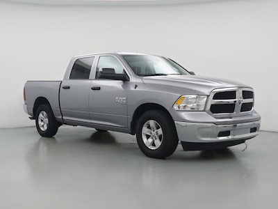 2023 Ram 1500 Classic SLT