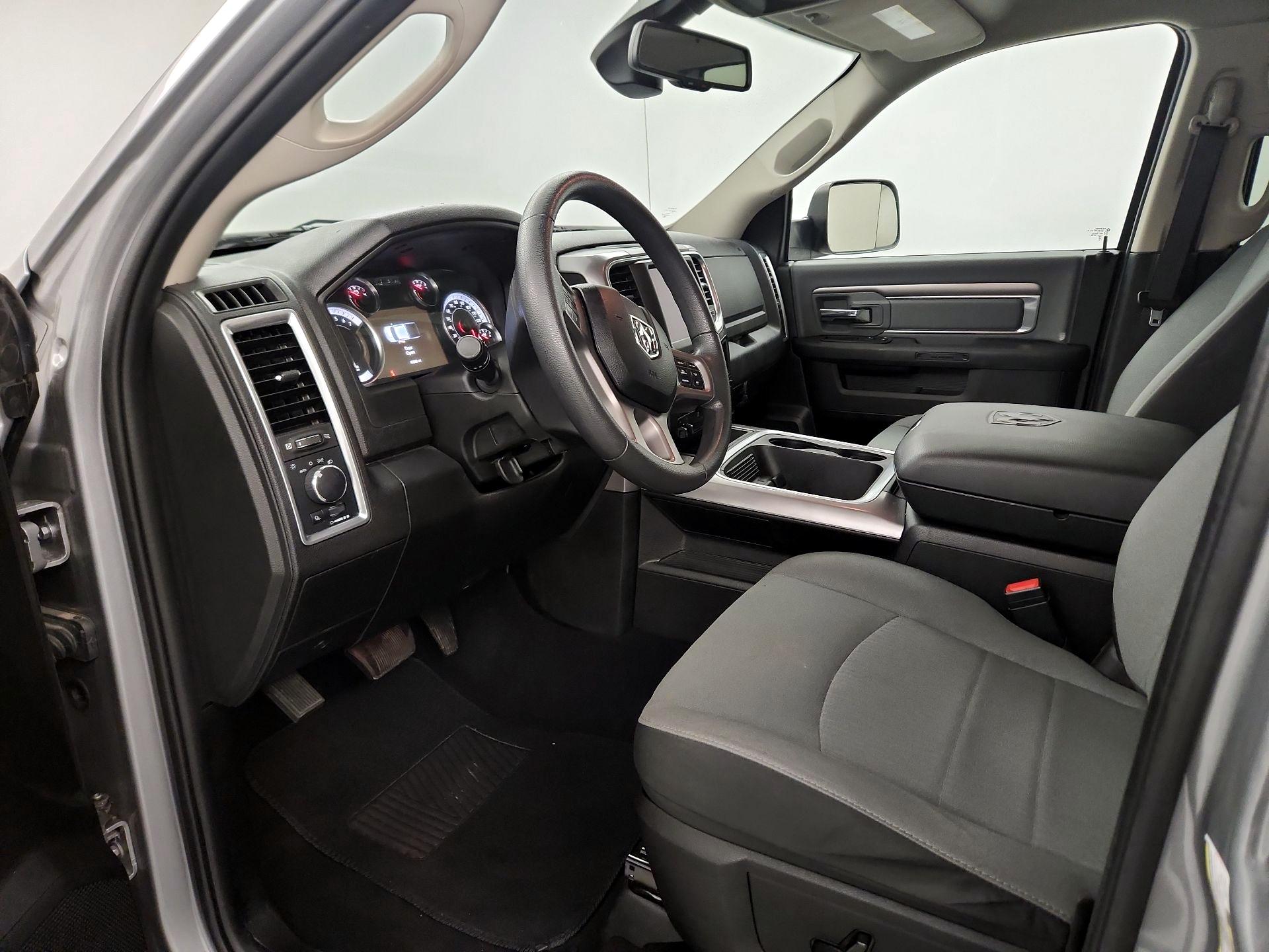 Thumbnail: 2023 RAM 1500 Classic - 11