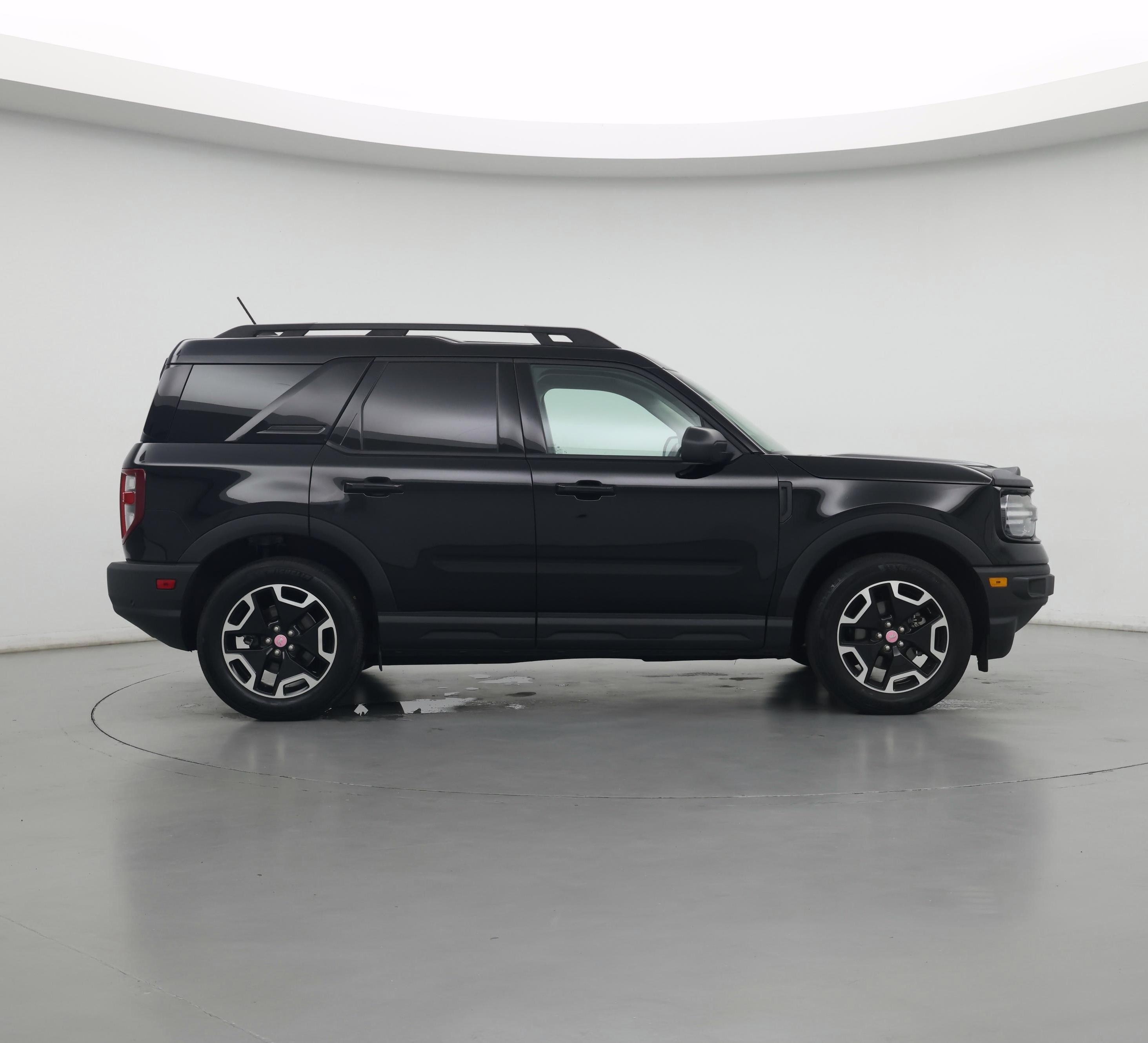 Thumbnail: 2023 Ford Bronco Sport - 7