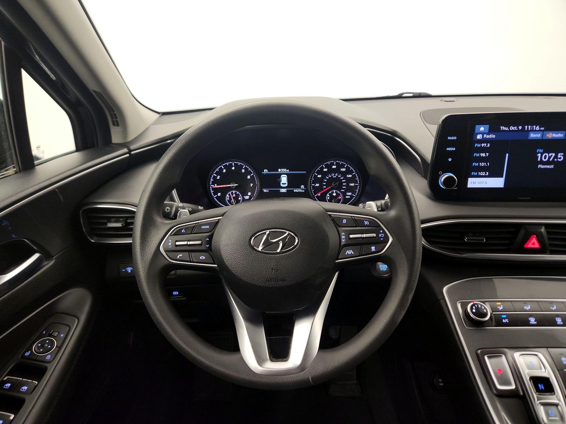 Thumbnail: 2022 Hyundai Santa Fe - 10