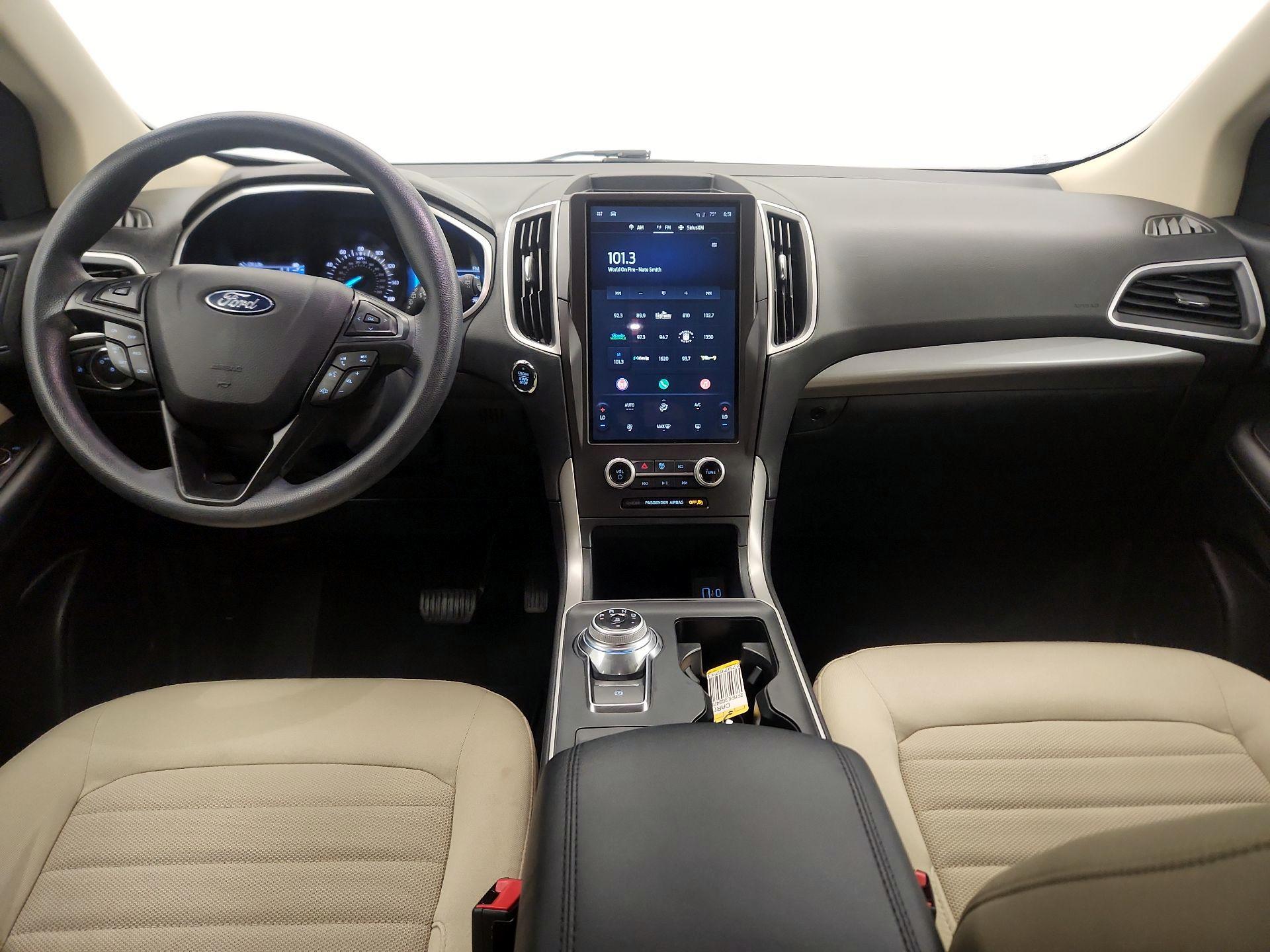 Thumbnail: 2021 Ford Edge - 9