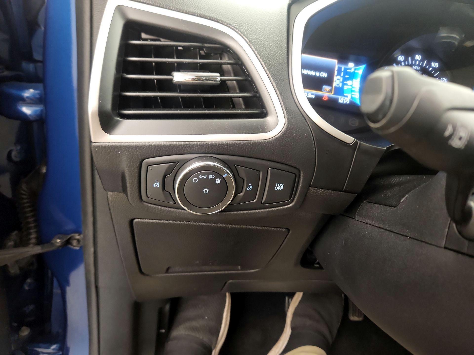 Thumbnail: 2021 Ford Edge - 13