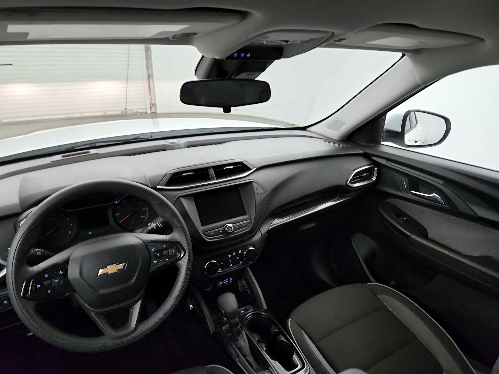 Thumbnail: 2023 Chevrolet TrailBlazer - 9